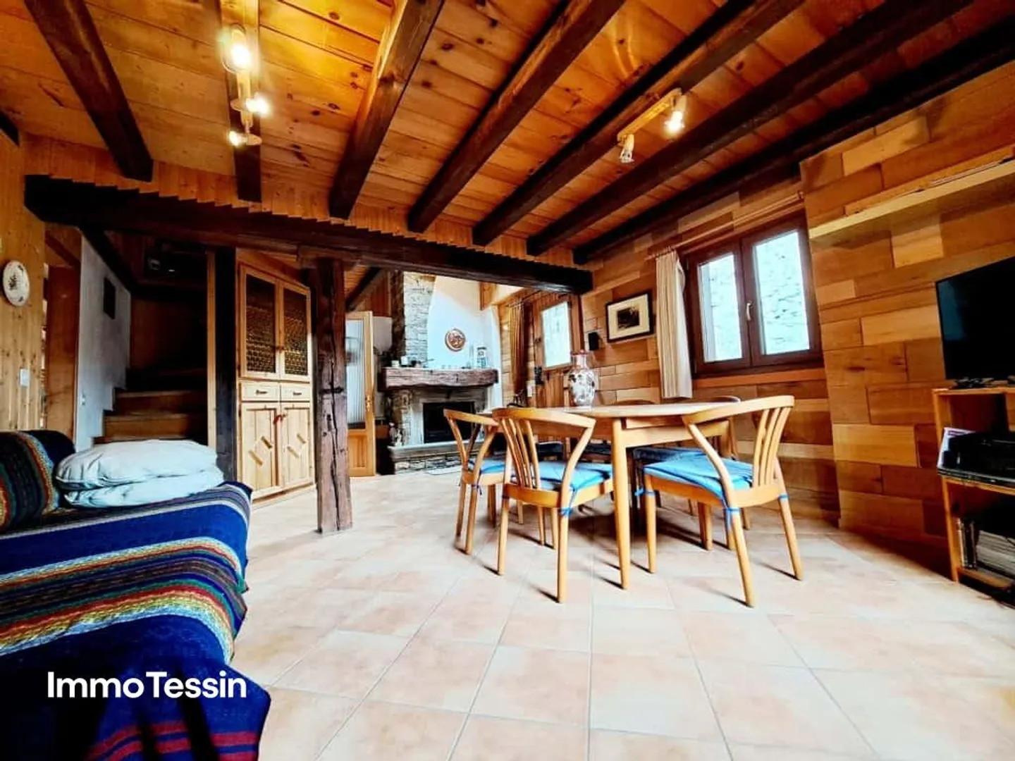 Rustico luxueusement rénové avec vue panoramique et confort moderne... - Photo 7 sur 13