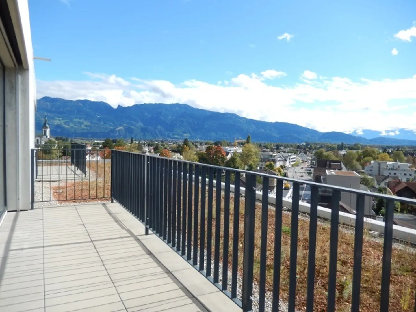 Sentiment de ville dans la vallée du Rhin ensoleillée! - Photo 10 sur 12