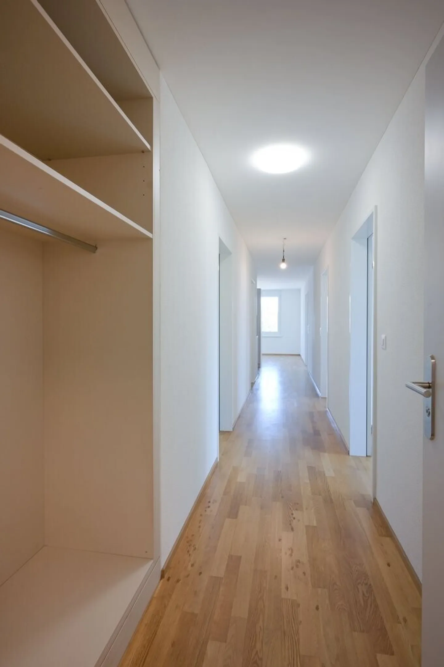 Helle 4.5-Zimmerwohnung - Foto 2 von 7