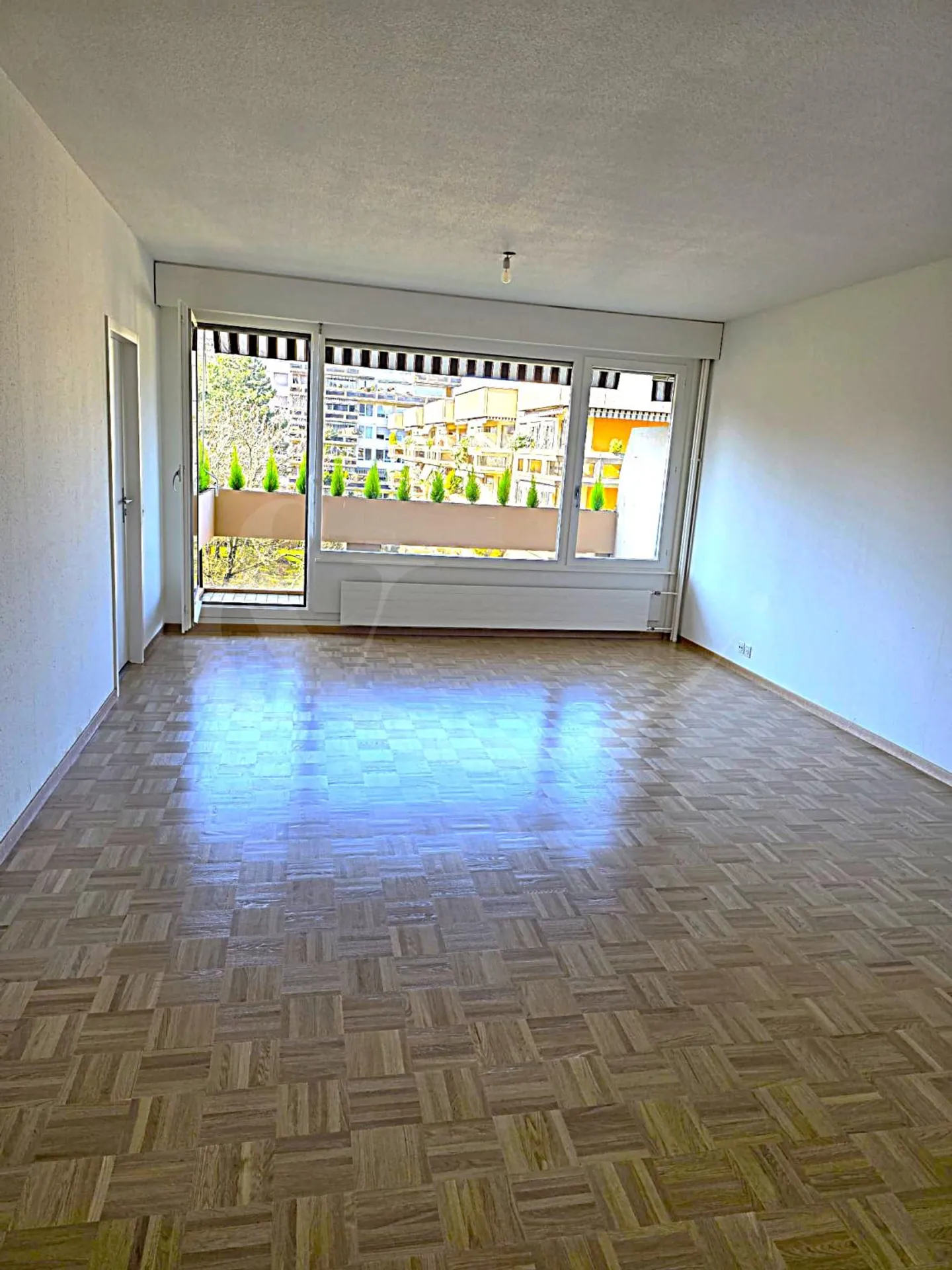 42 Ch. de la Chevillarde, Magnifico appartamento con 4 stanze in un edificio residenziale - Foto 10 di 17