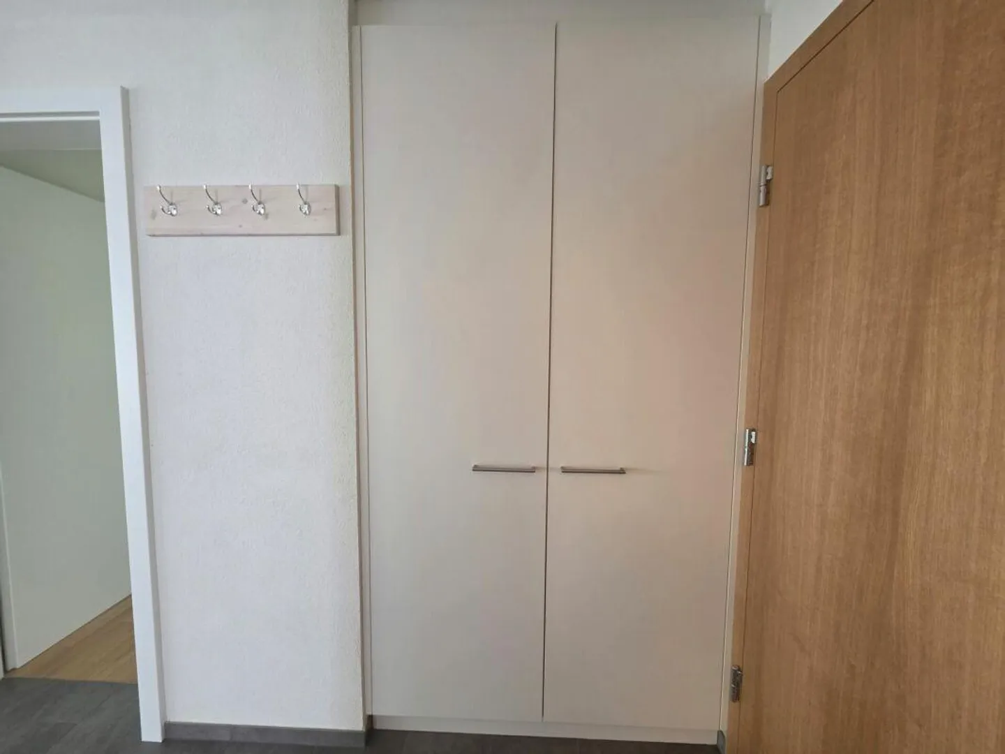 Moderne Wohnung im Zentrum von Näfels - Foto 14 von 16