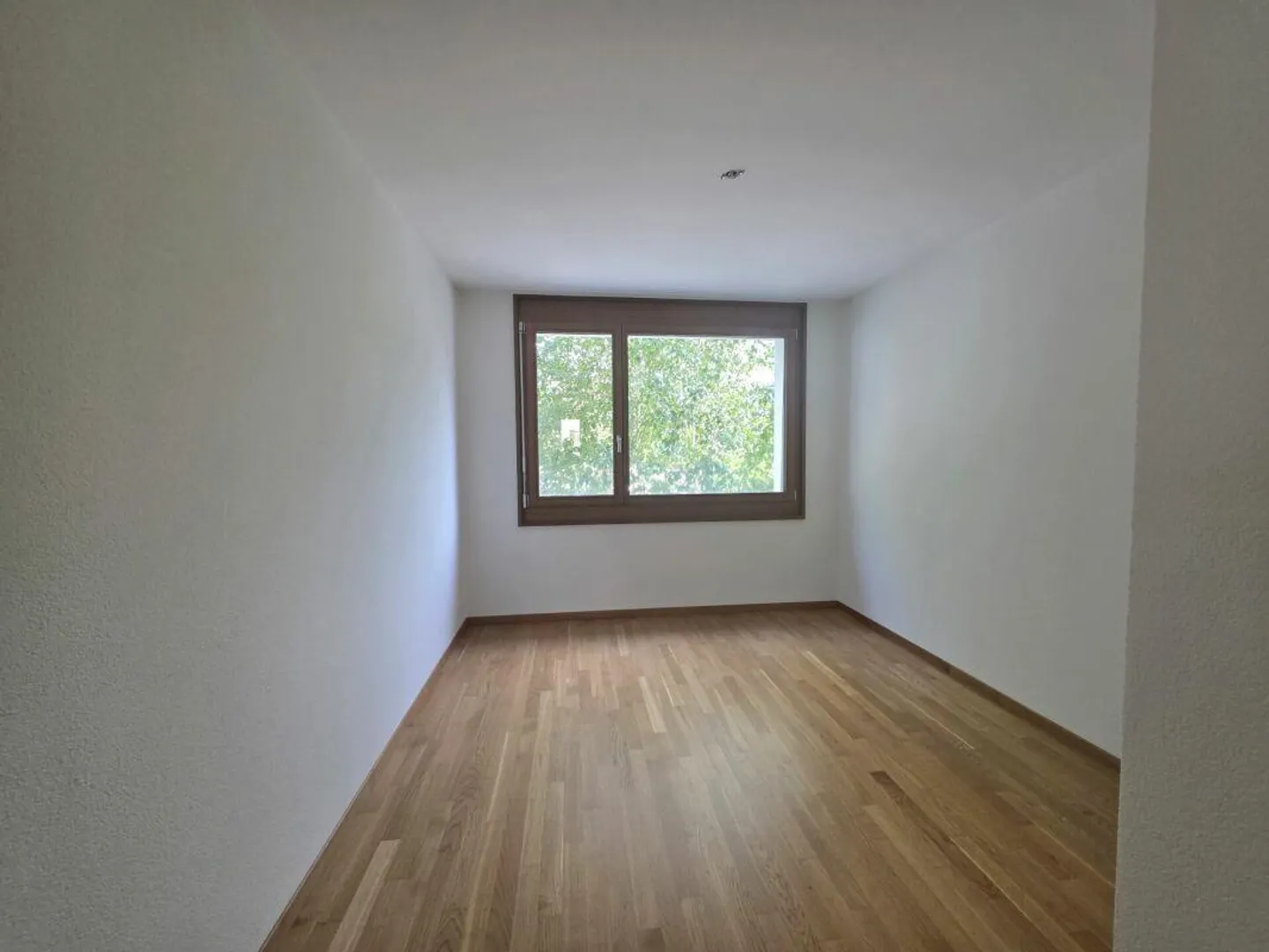 Moderne Wohnung im Zentrum von Näfels - Foto 13 von 16