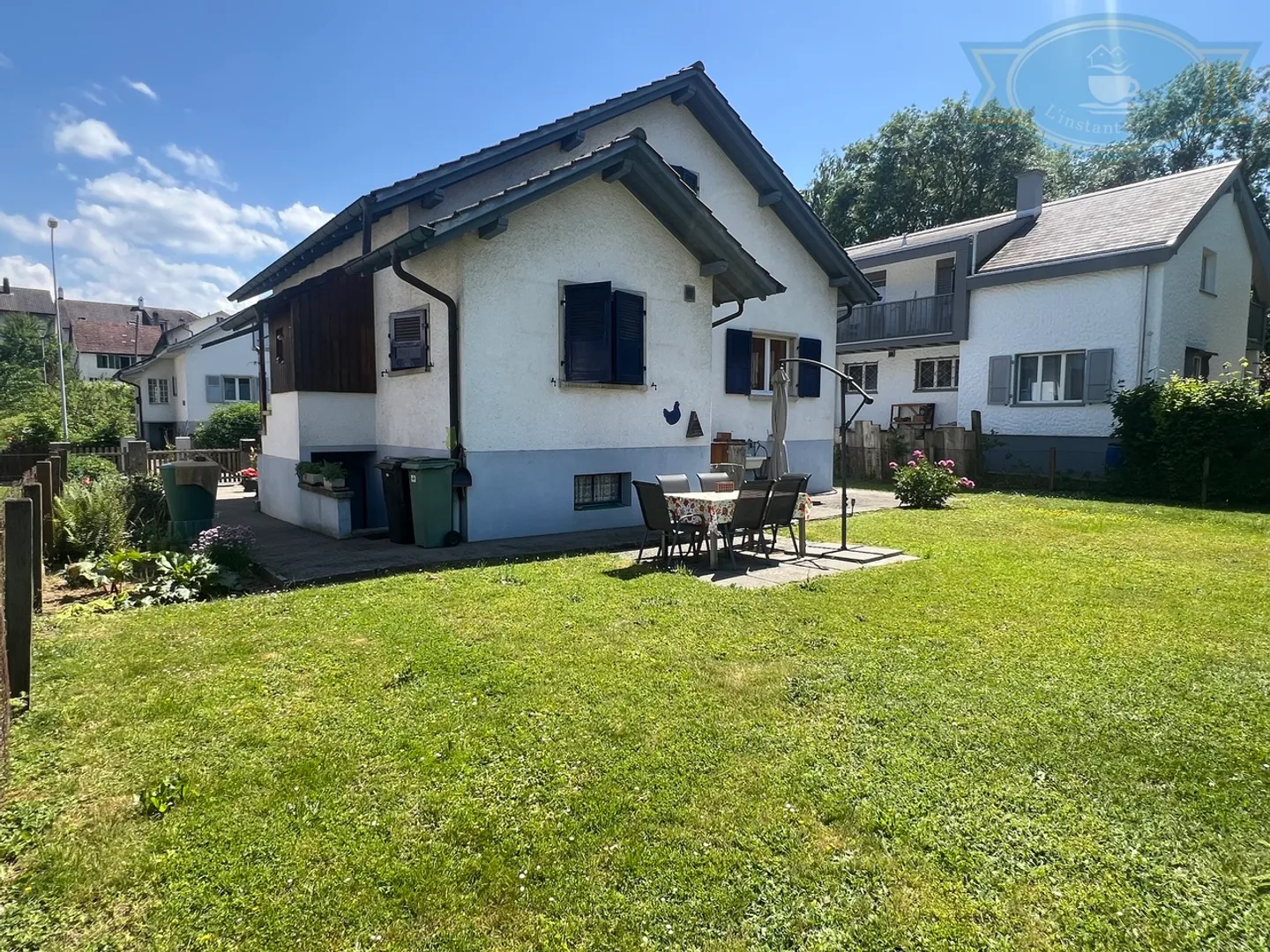 Spacious Family Home with Garden - Photo 11 of 11