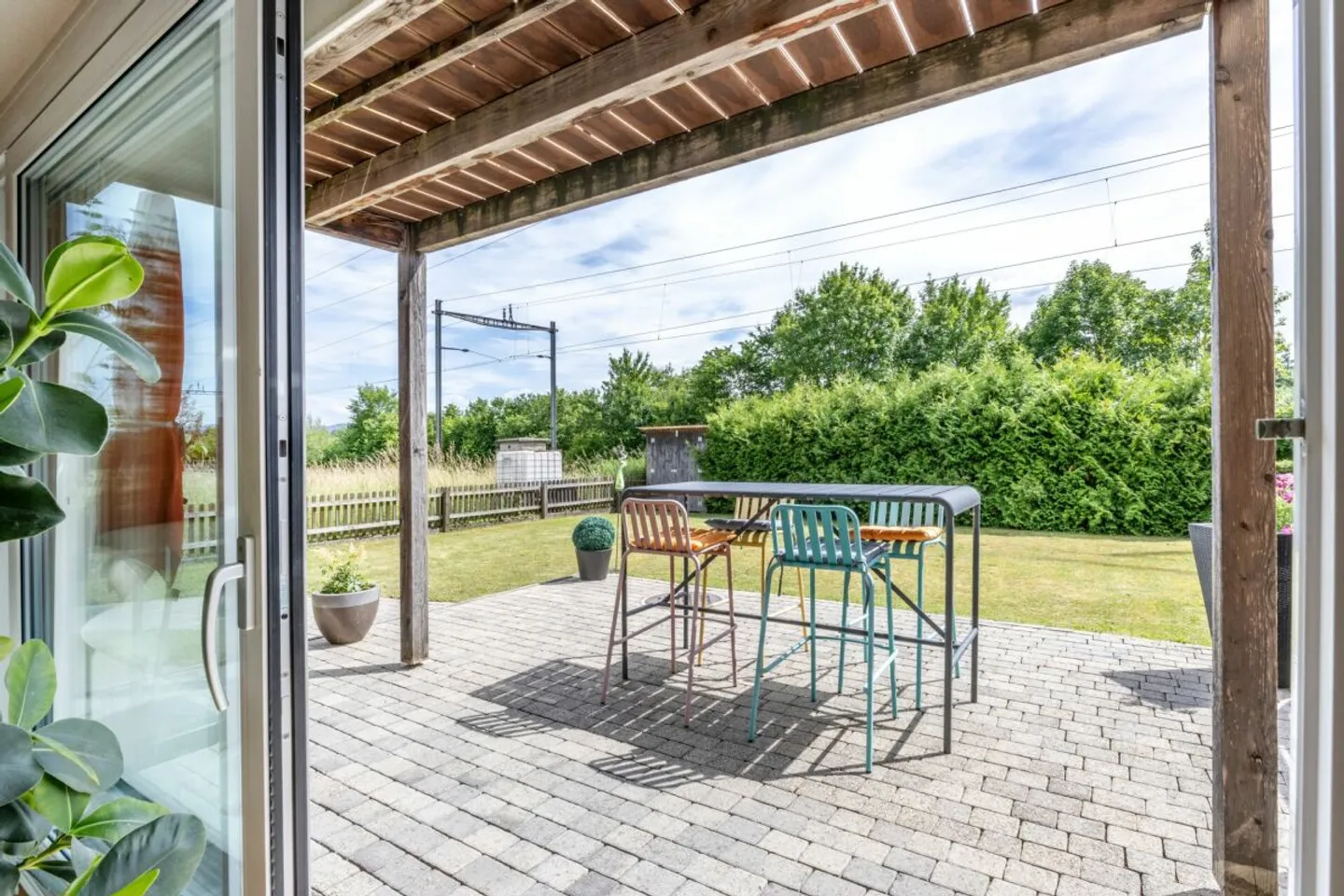 Charming Family Home in Seuzach - Photo 11 of 30