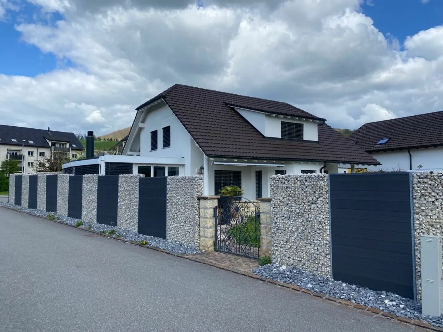 Grosszügiges 7.5 Zimmer Einfamilienhaus an privilegierter Lage - Photo 15 of 15