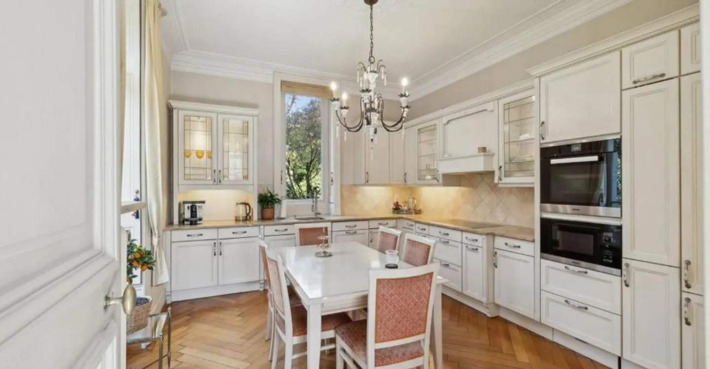 10-Zimmer-Haus - Foto 9 von 12
