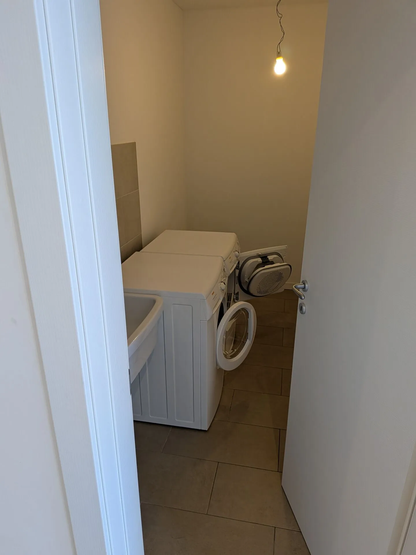 Appartement 4.5 pièces à Novaggio - accessible et confortable - Photo 4 sur 5