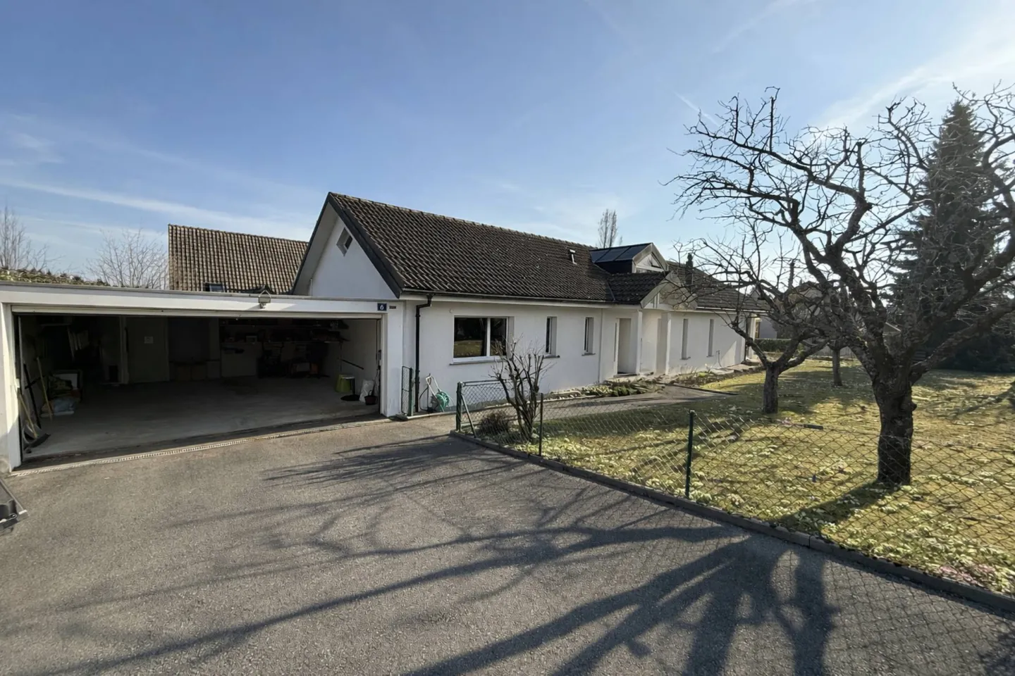 Hervorragende freistehende Villa mit 7,5 Zimmern, bewaldetem Garten und Energieausstattung - Foto 2 von 10