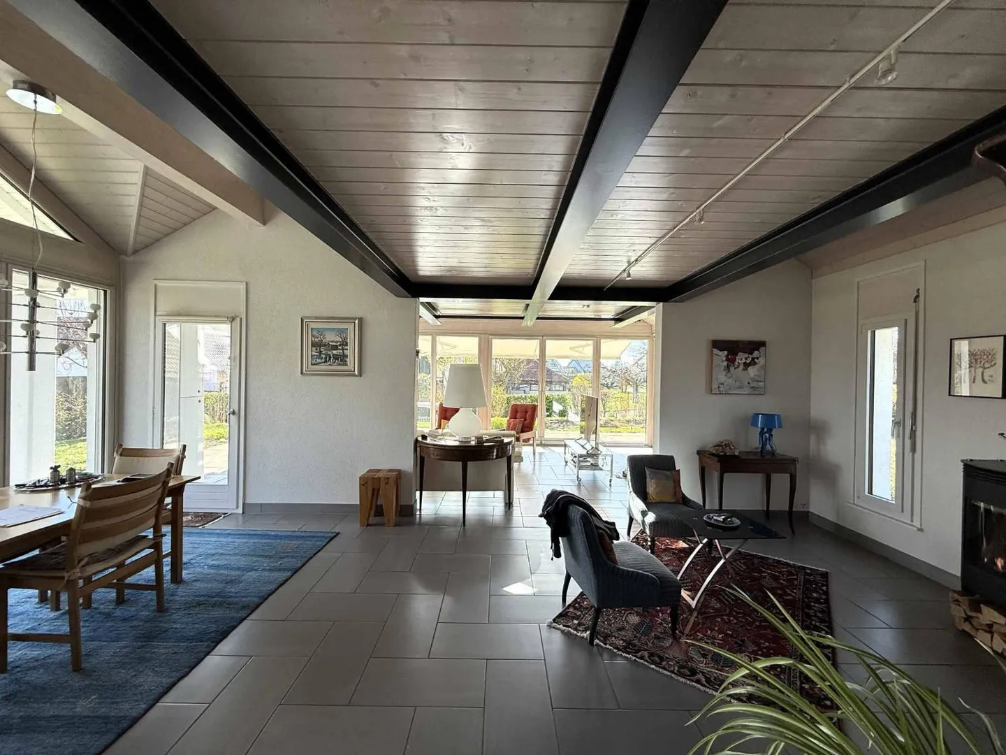 Hervorragende freistehende Villa mit 7,5 Zimmern, bewaldetem Garten und Energieausstattung - Foto 4 von 10