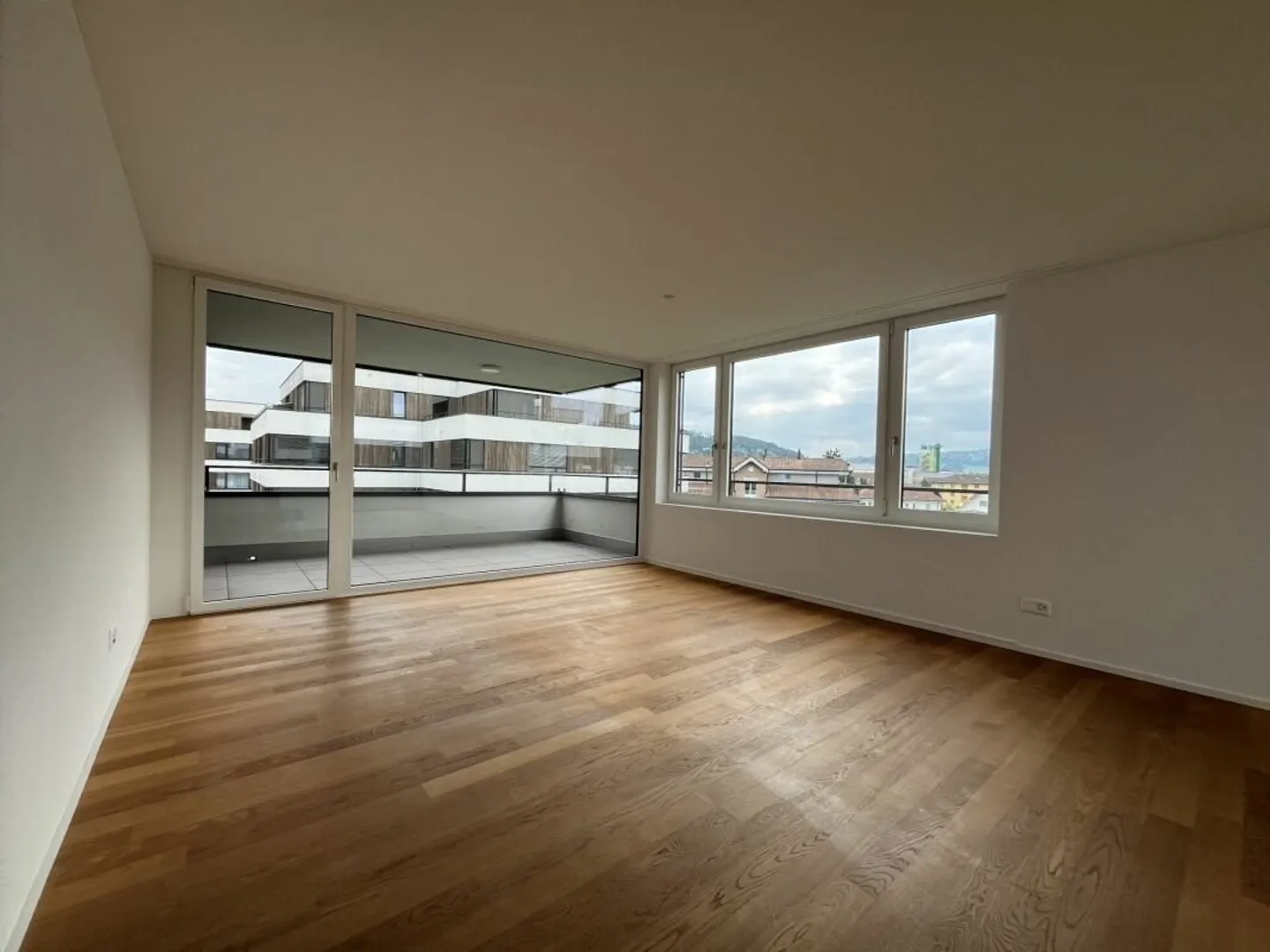 Appartement moderne de 4,5 pièces au cœur de Dagmersellen - Photo 4 sur 12