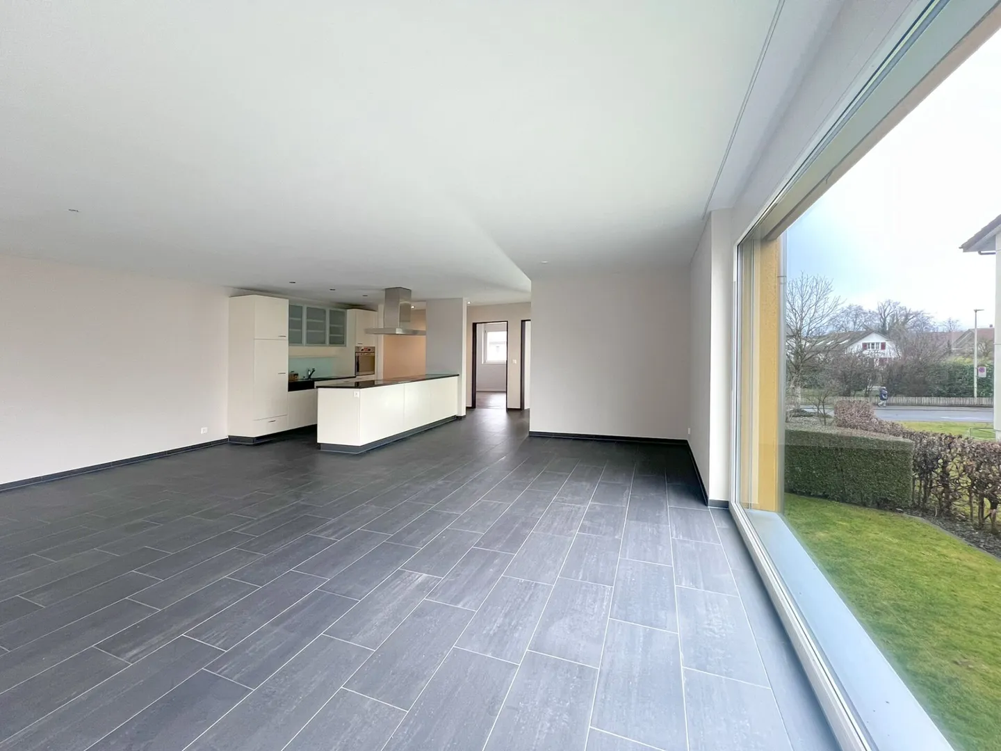 4.5 Room Condominium 1st Floor in Suhr - Photo 9 of 30