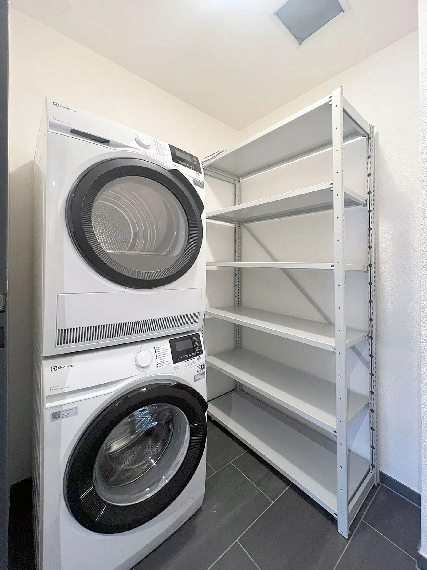 4.5 Room Condominium 1st Floor in Suhr - Photo 18 of 30