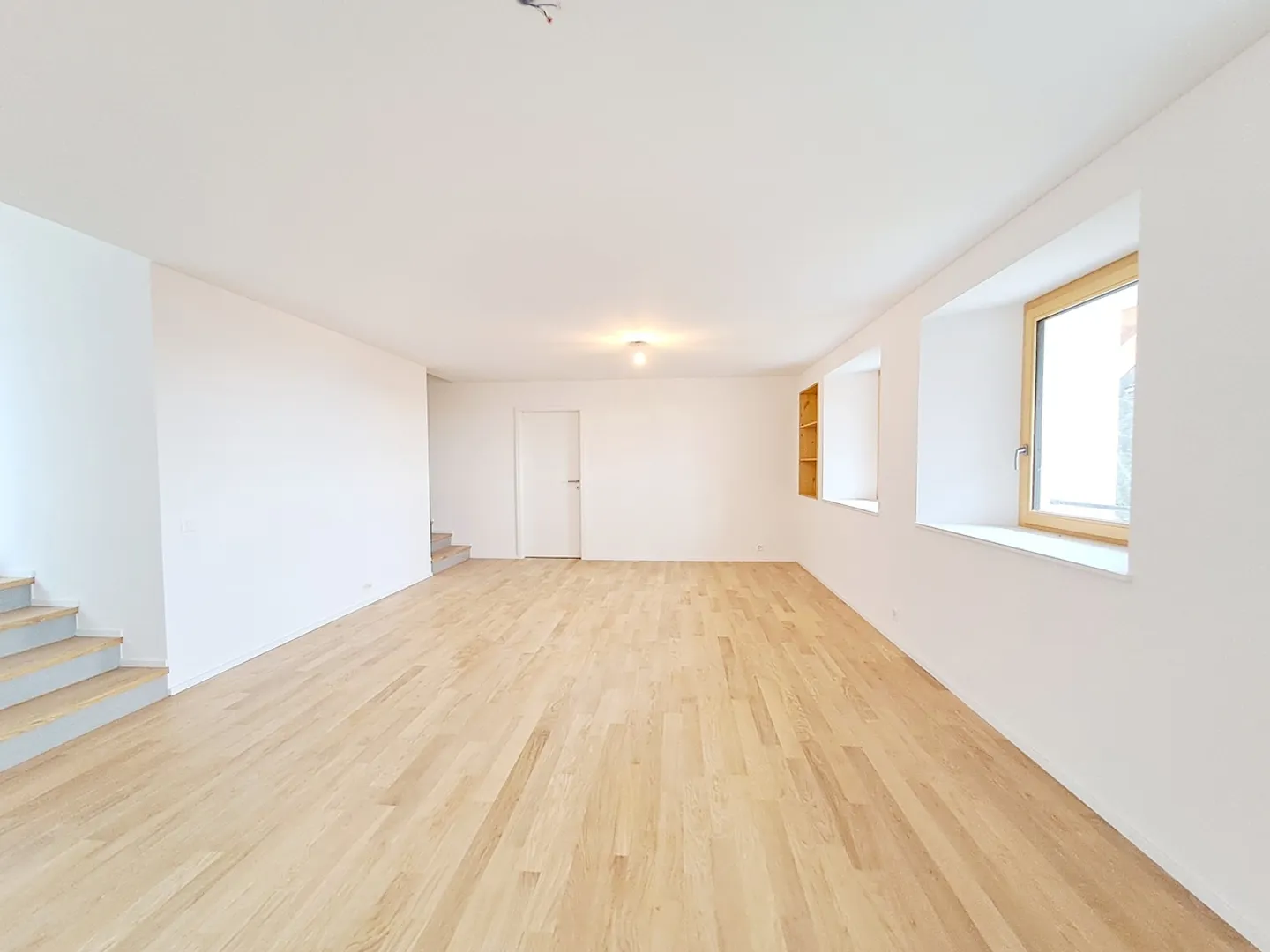 CHAMPAGNE 14, New apartment with 4.5 rooms and 2 bathrooms - Photo 1 of 13