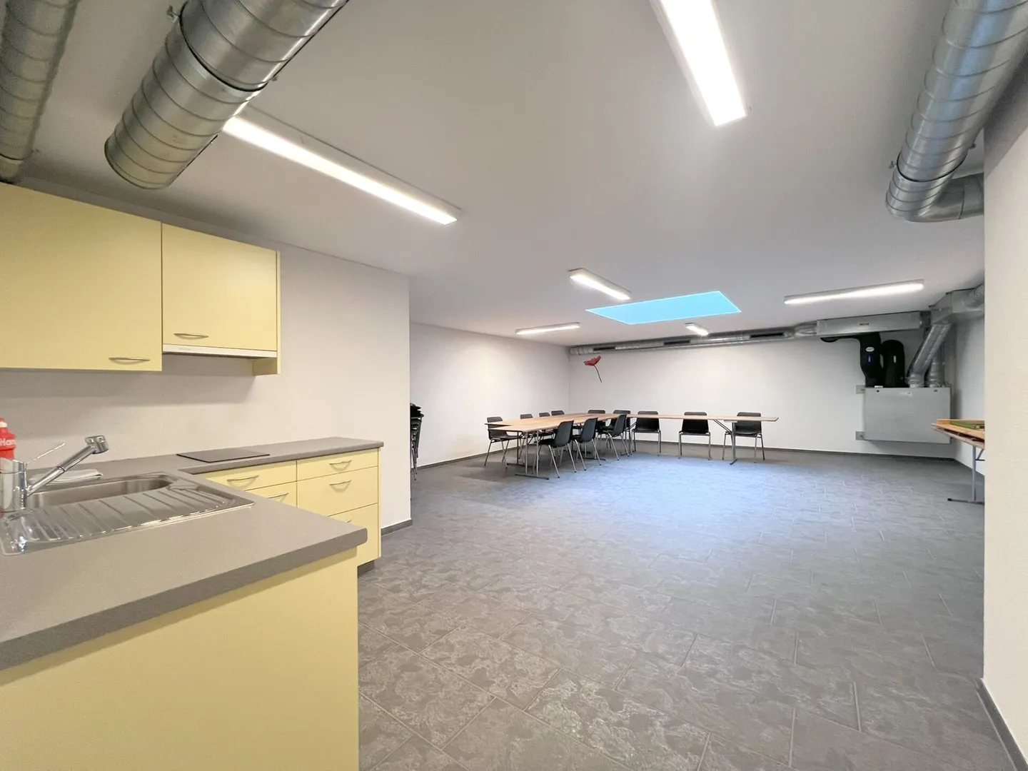 4.5 Room Condominium 1st Floor in Suhr - Photo 22 of 30