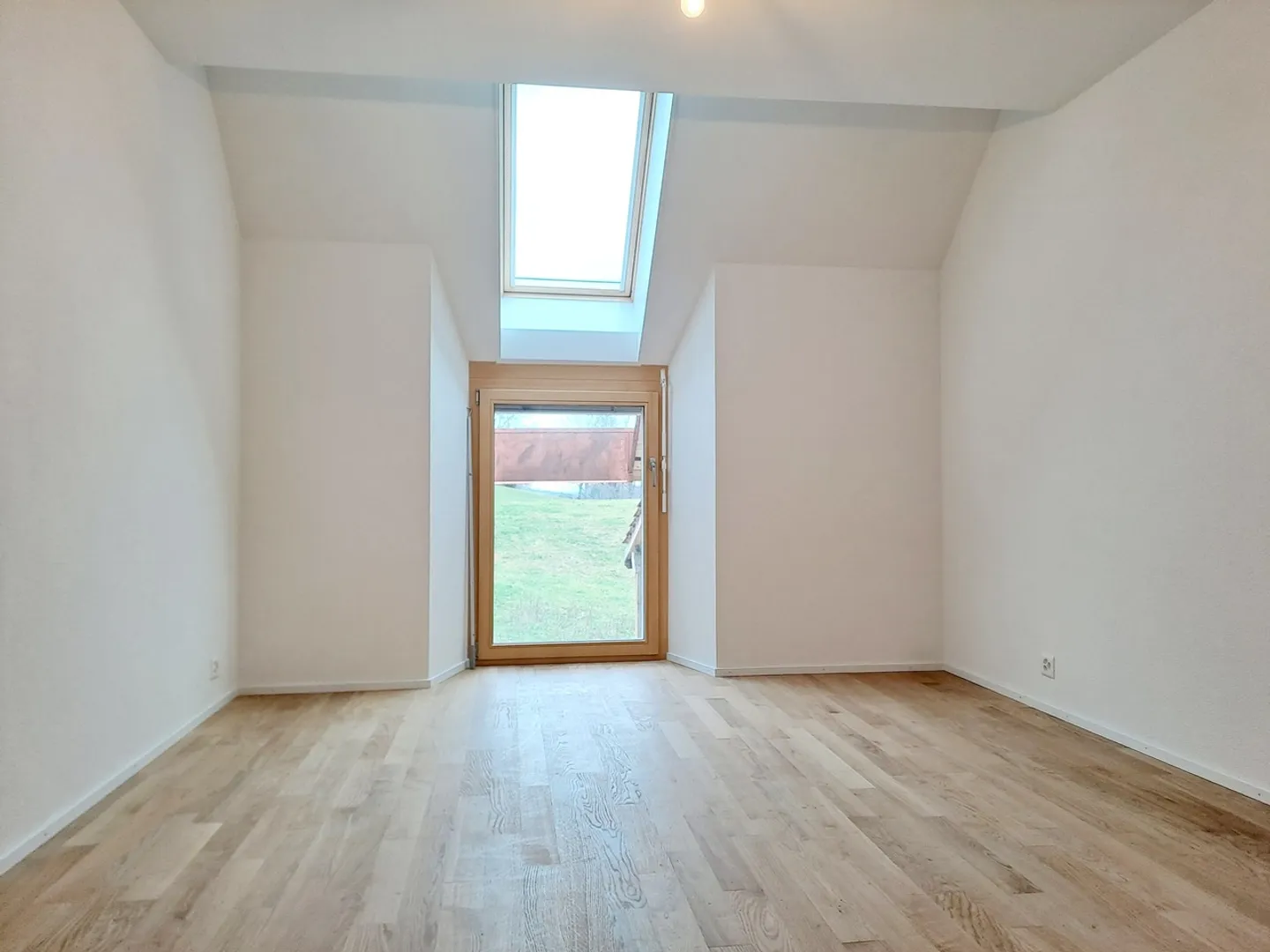 CHAMPAGNE 14, New apartment with 4.5 rooms and 2 bathrooms - Photo 8 of 13