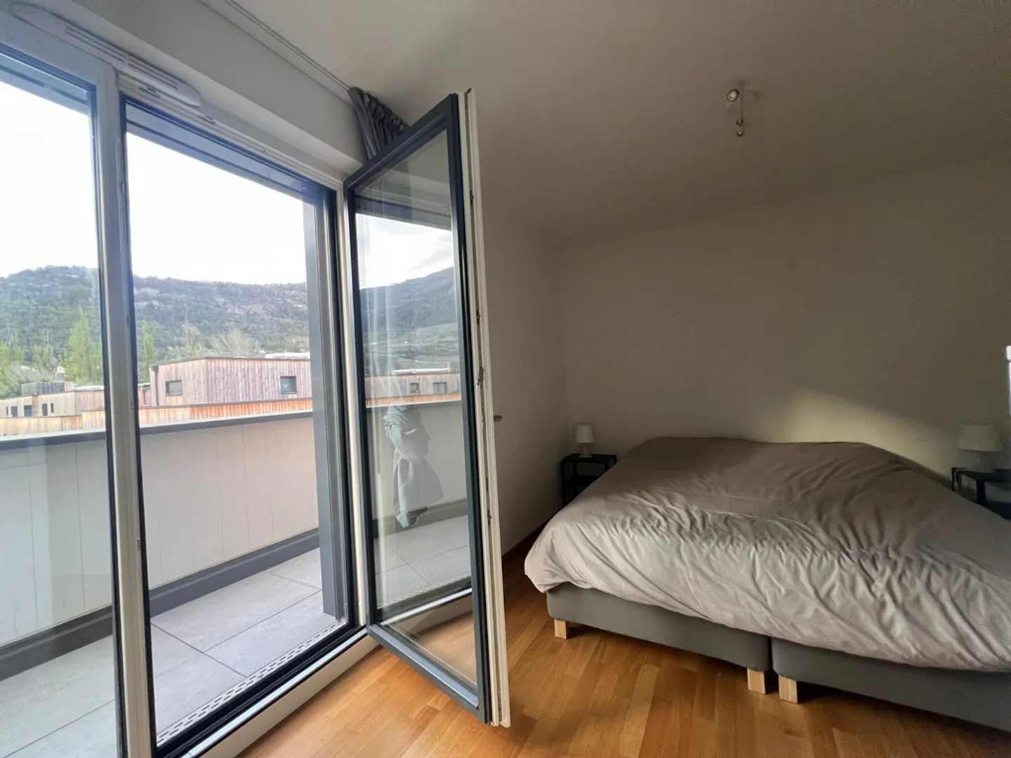 Appartamento spazioso 2.5 locali - Foto 7 di 9