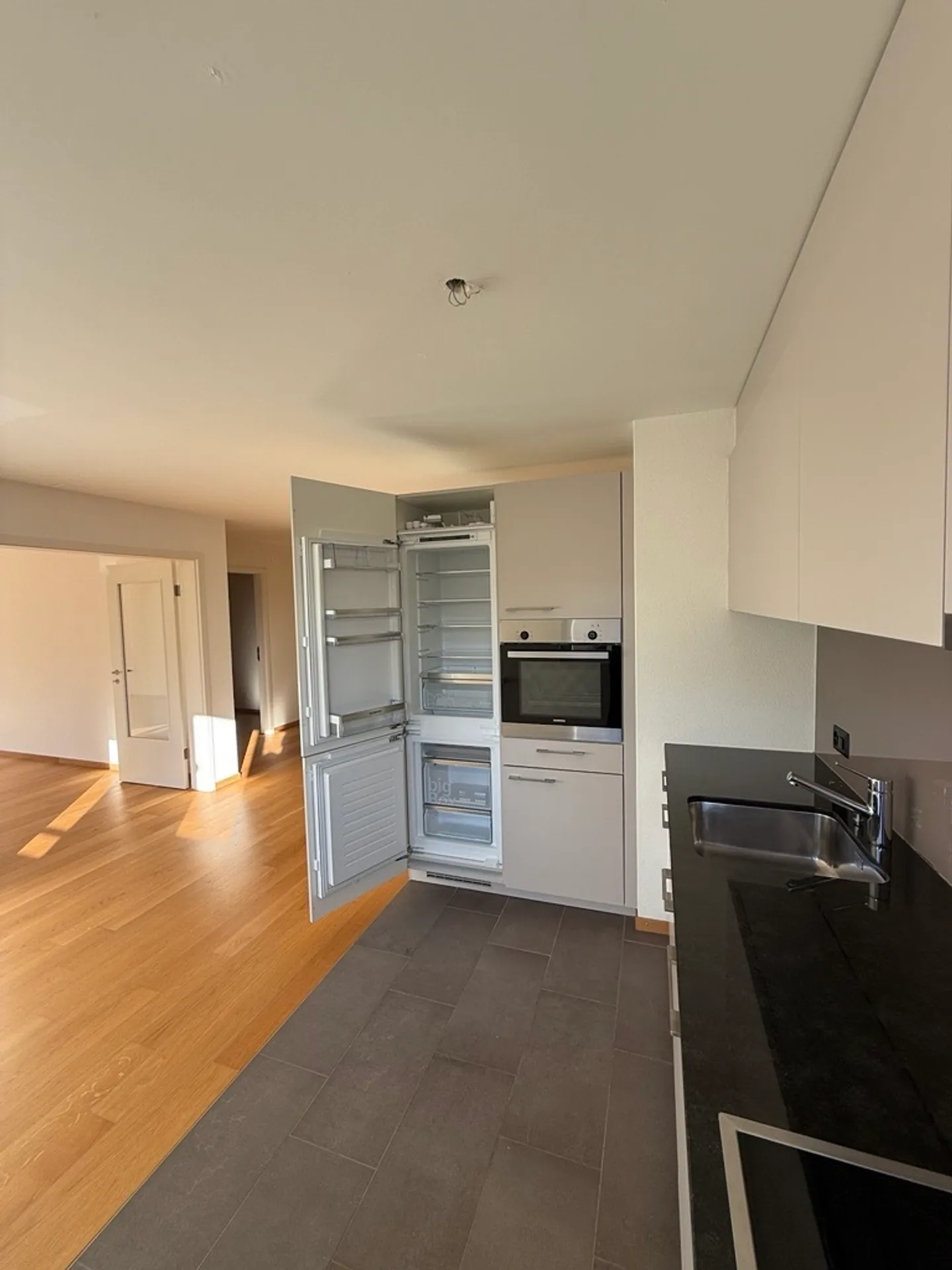 Appartamento 3.5 stanze - Foto 3 di 10