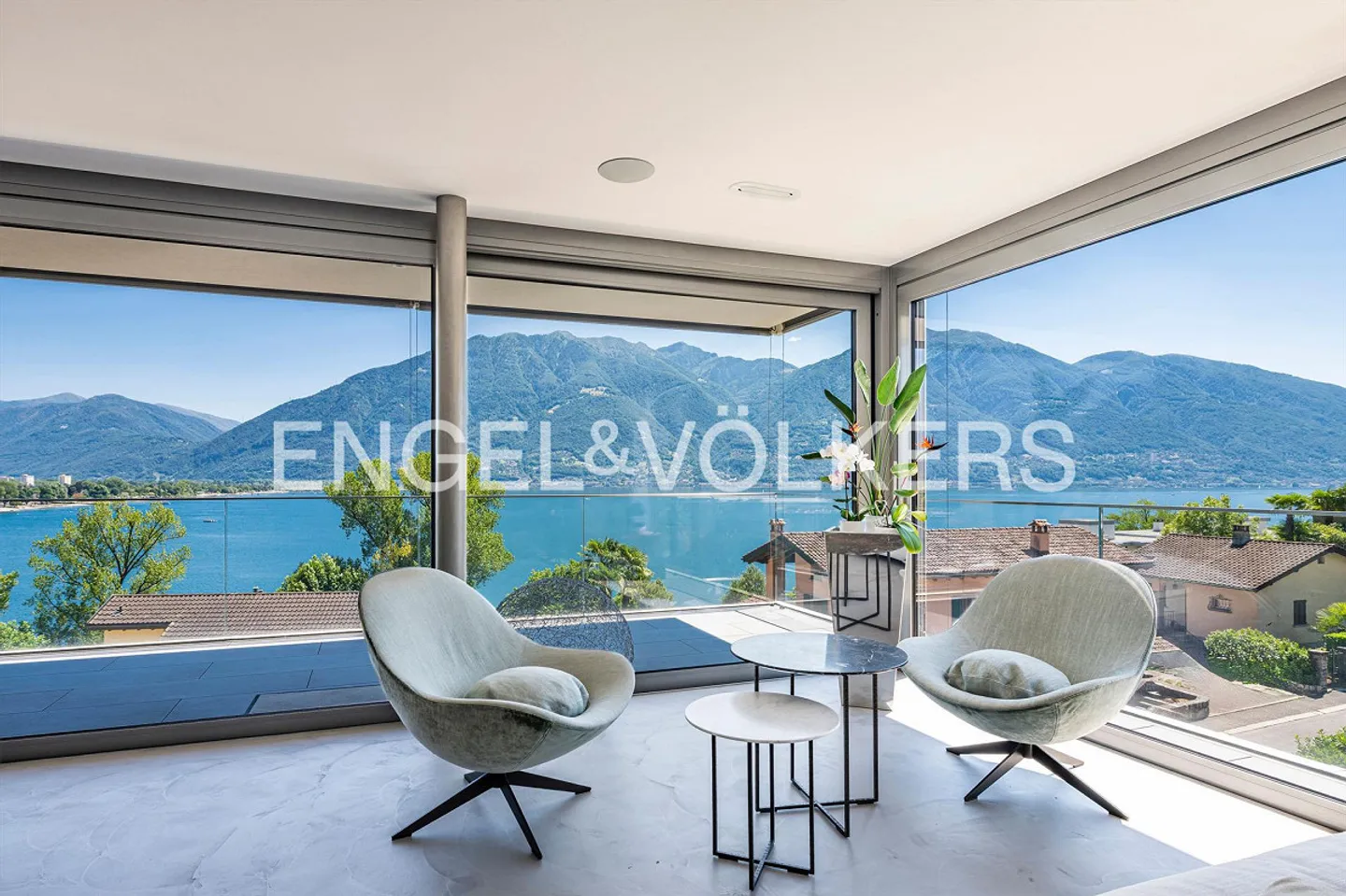 Elegance - Wellness - Lake View (68) - Photo 4 of 15