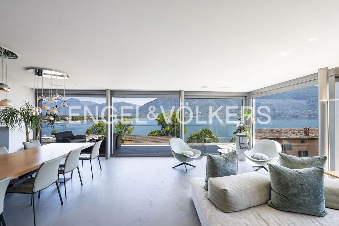 Elegance - Wellness - Lake View (68) - Photo 5 of 15