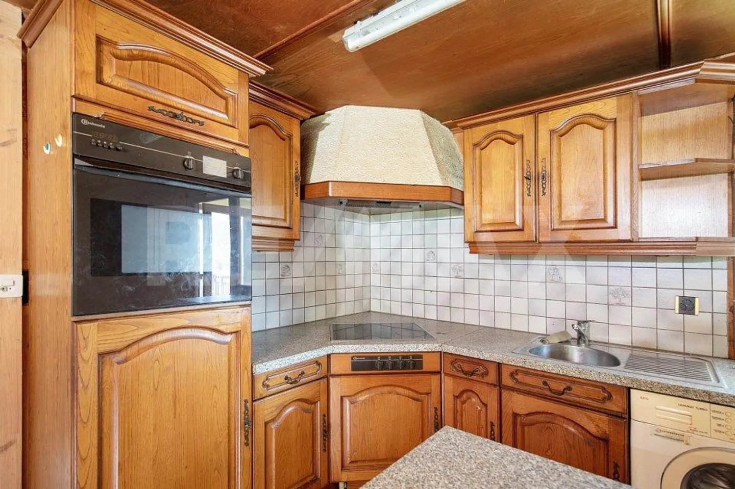 Charming 3-room single-family house with dream lake view in Lauerz SZ - Photo 3 of 13
