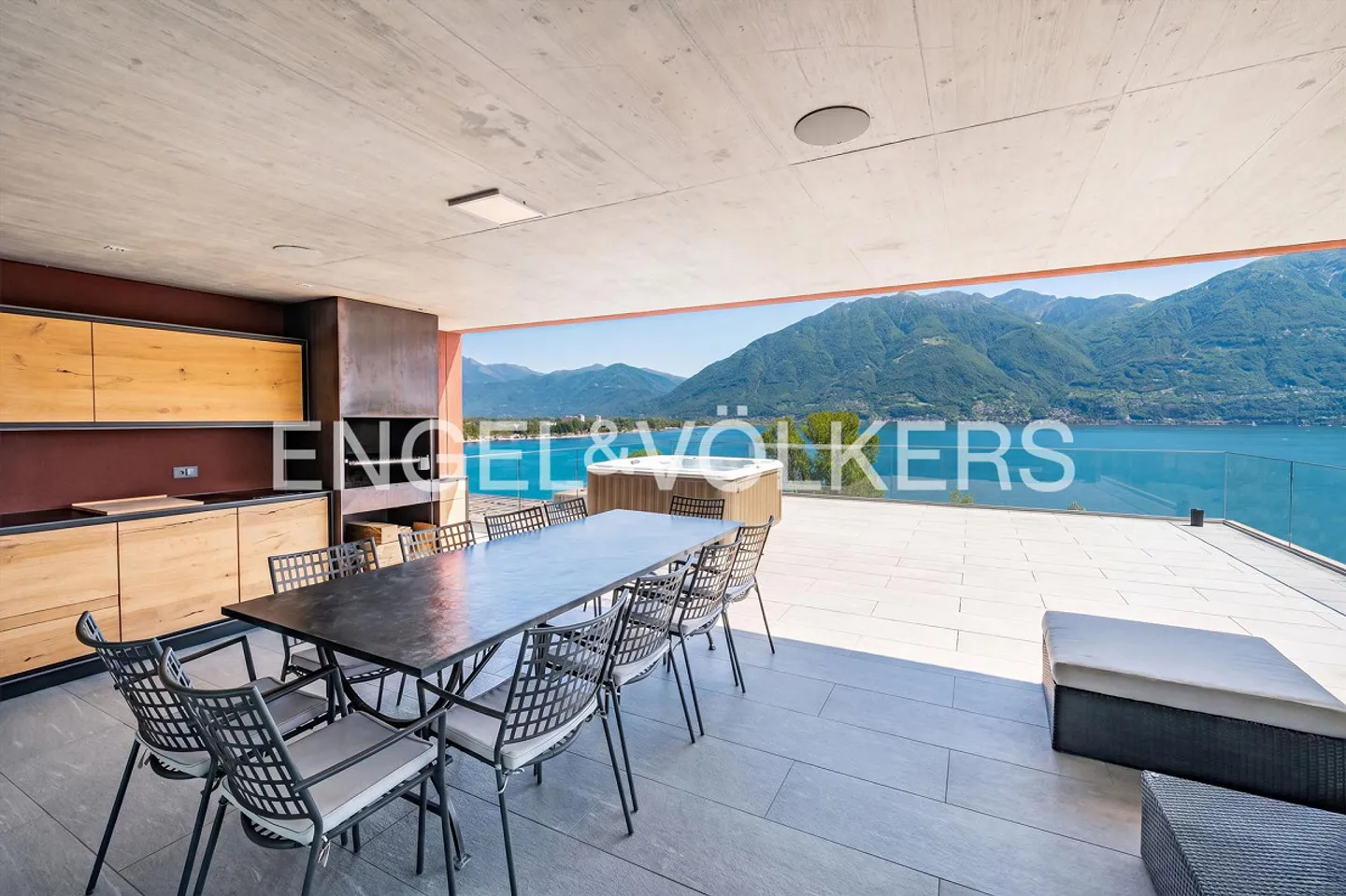 Elegance - Wellness - Lake View (68) - Photo 7 of 15