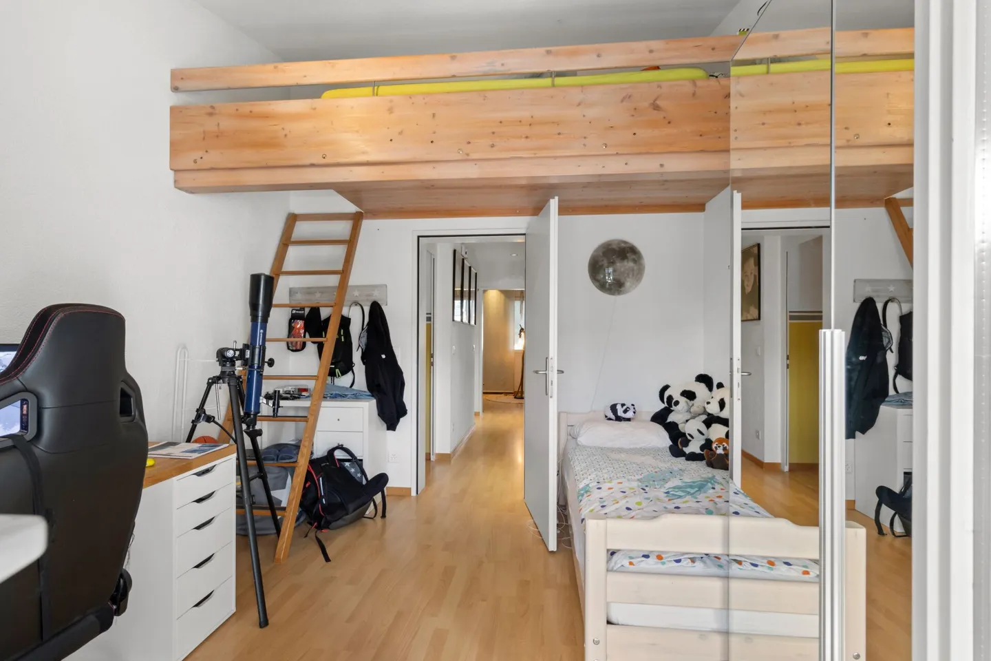 Casa a schiera di 5,5 stanze - Foto 7 di 10