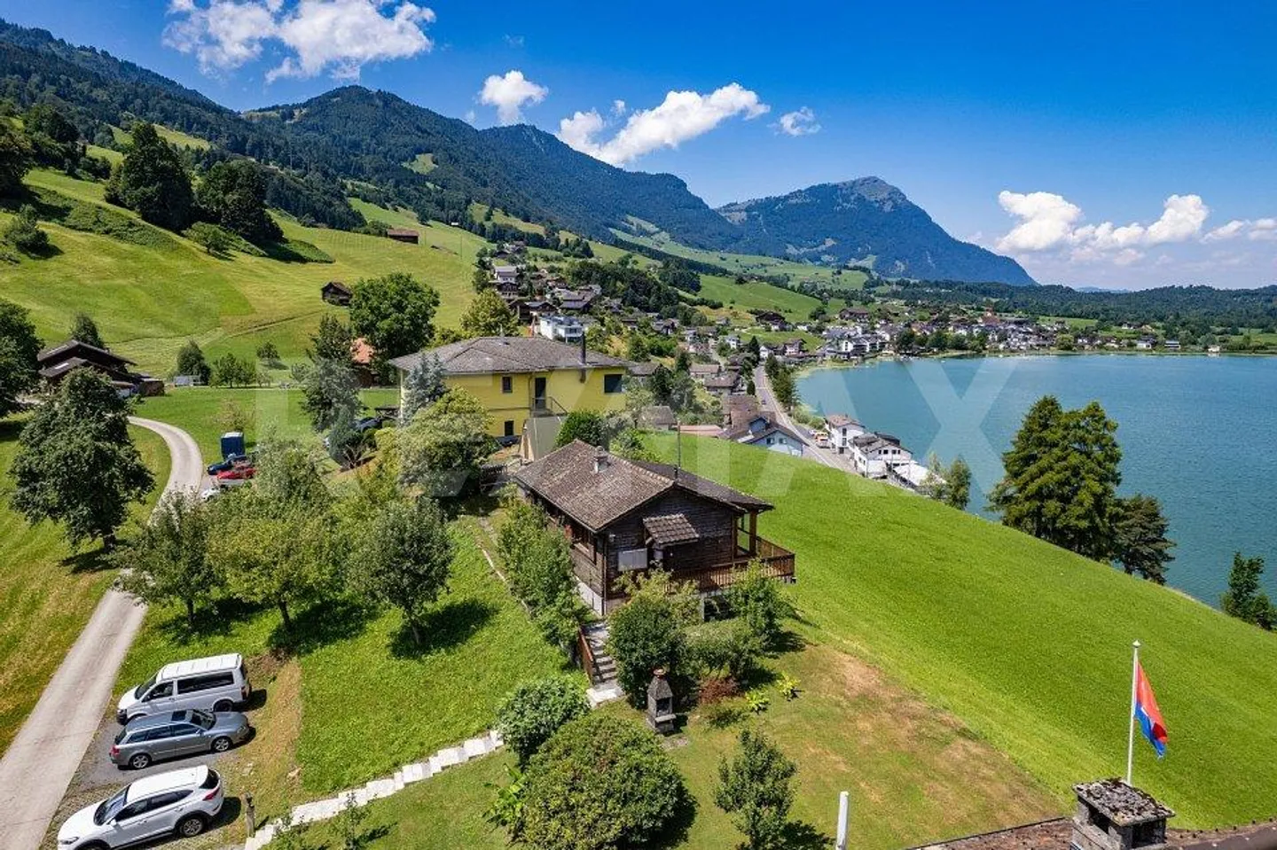 Charming 3-room single-family house with dream lake view in Lauerz SZ - Photo 11 of 13