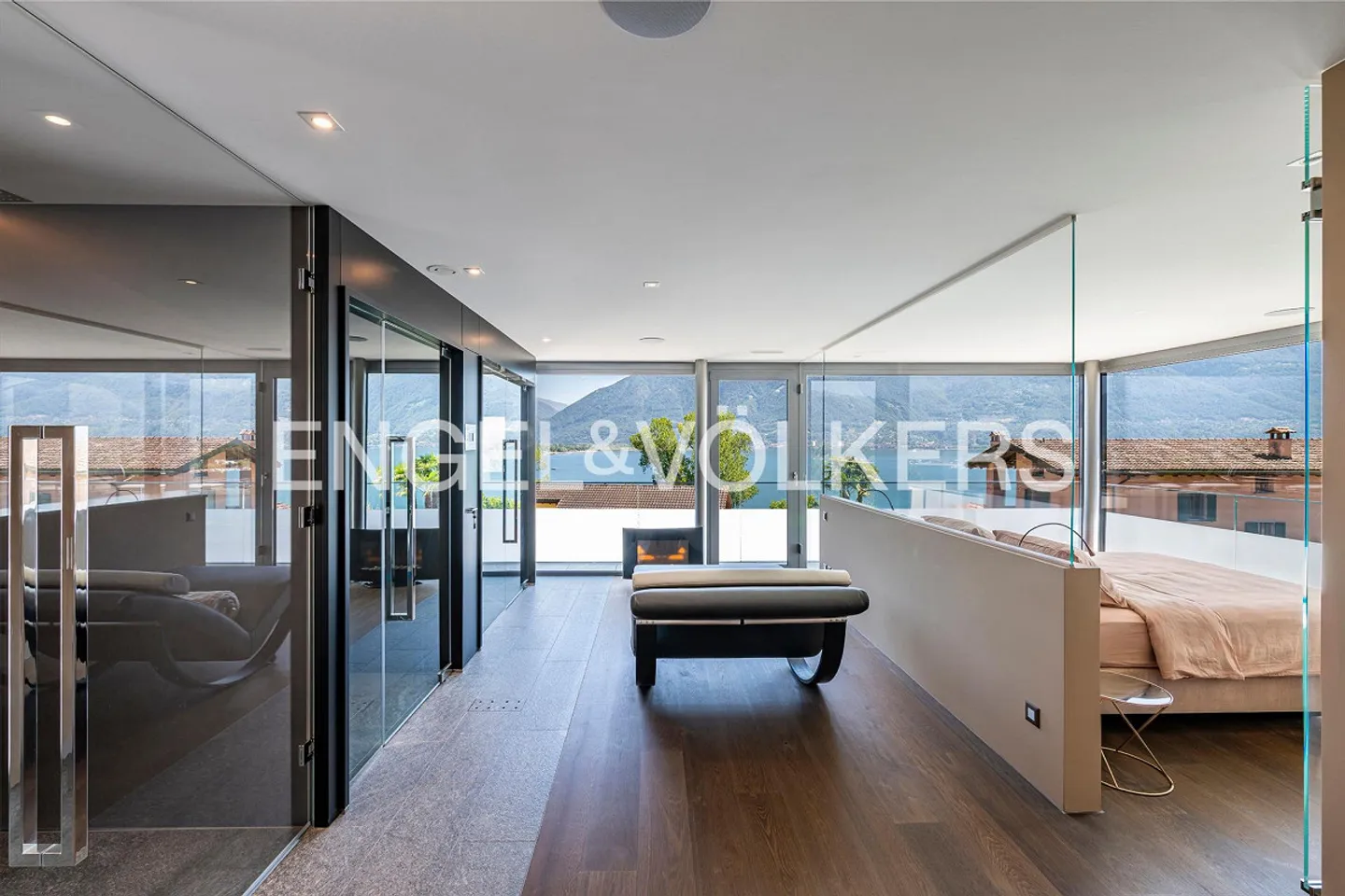 Elegance - Wellness - Lake View (68) - Photo 9 of 15