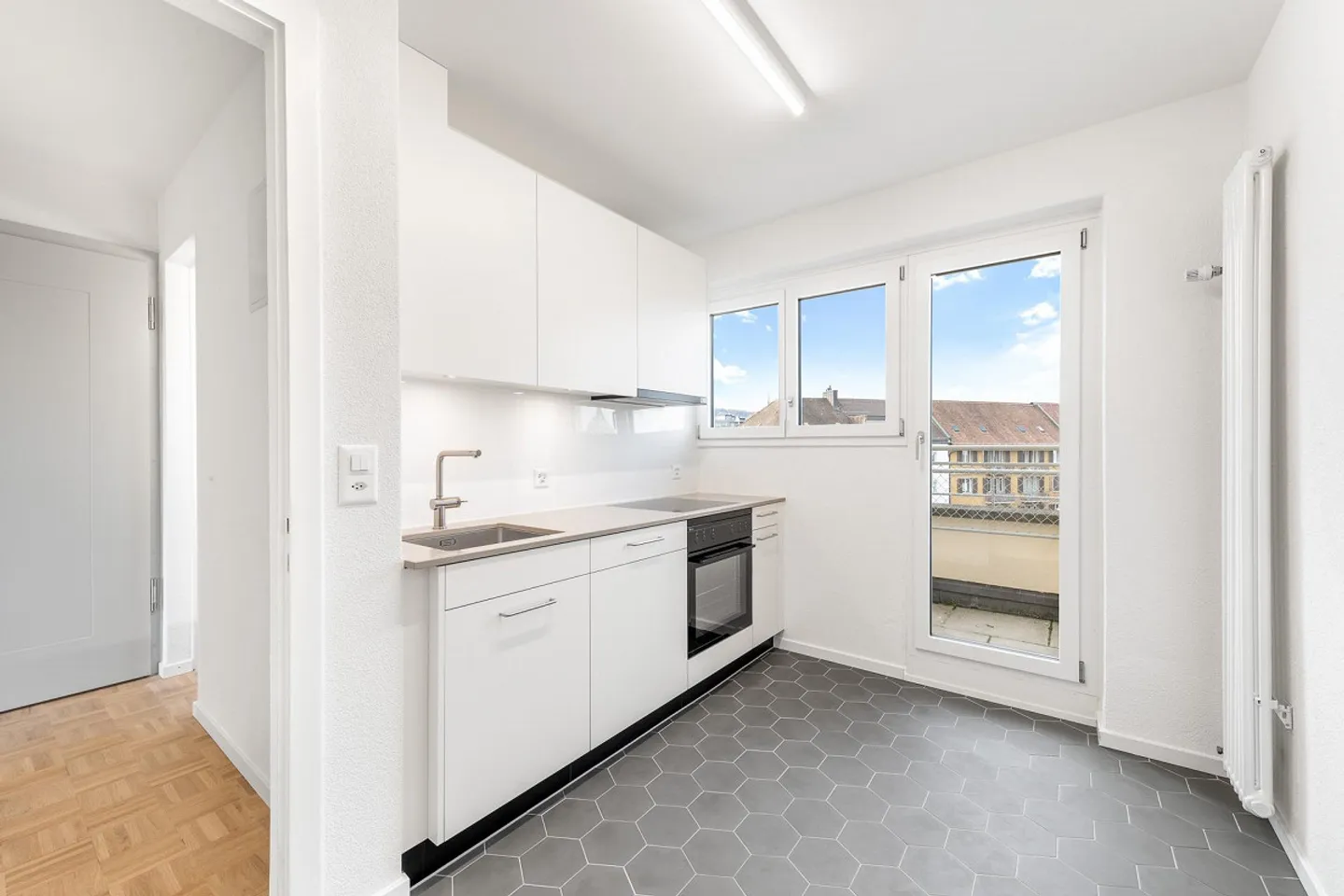 Recentemente ristrutturato - Centrale - Moderno - La tua nuova casa - Foto 5 di 10