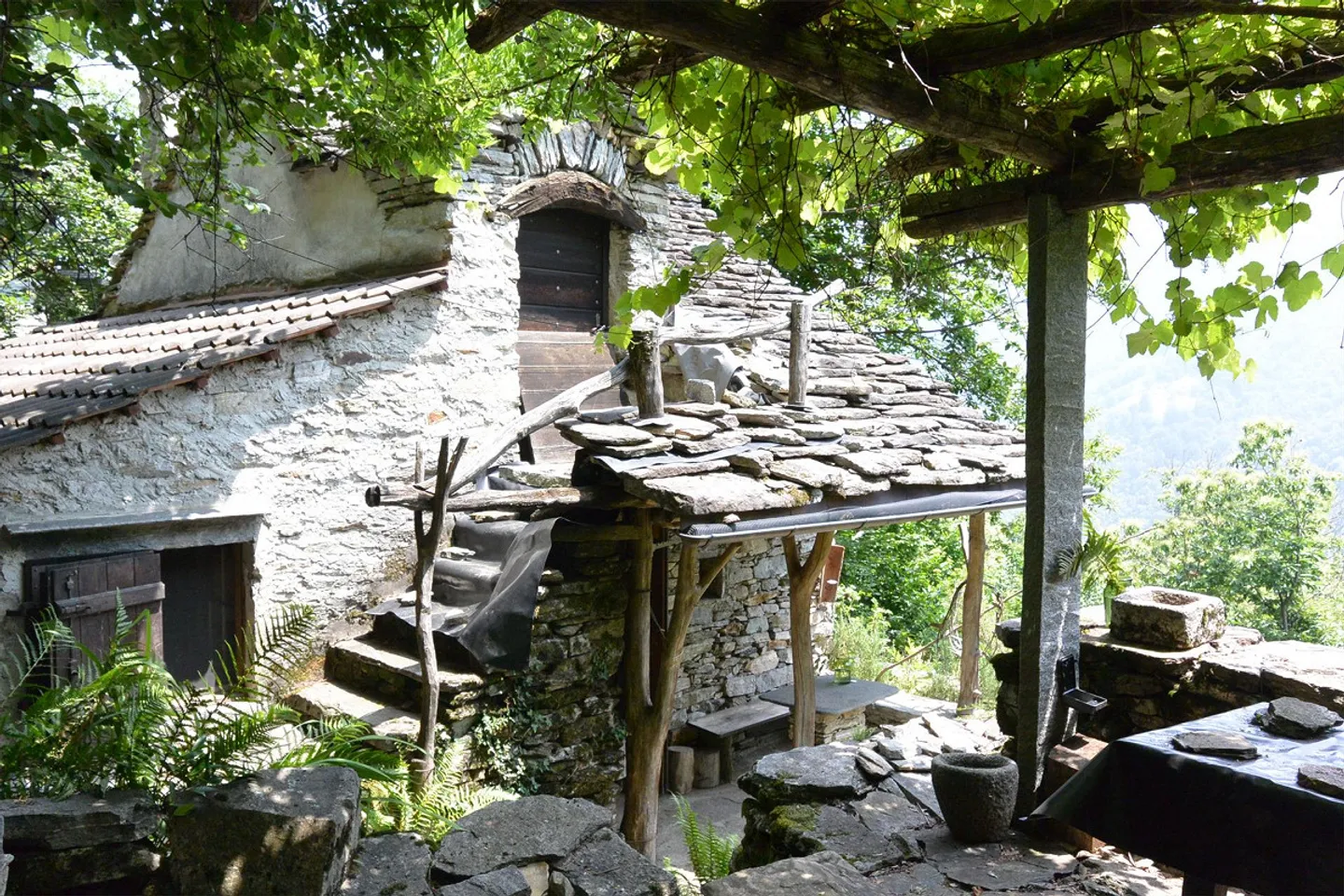 Rustico-Hüsli con Atelier - Foto 1 di 18
