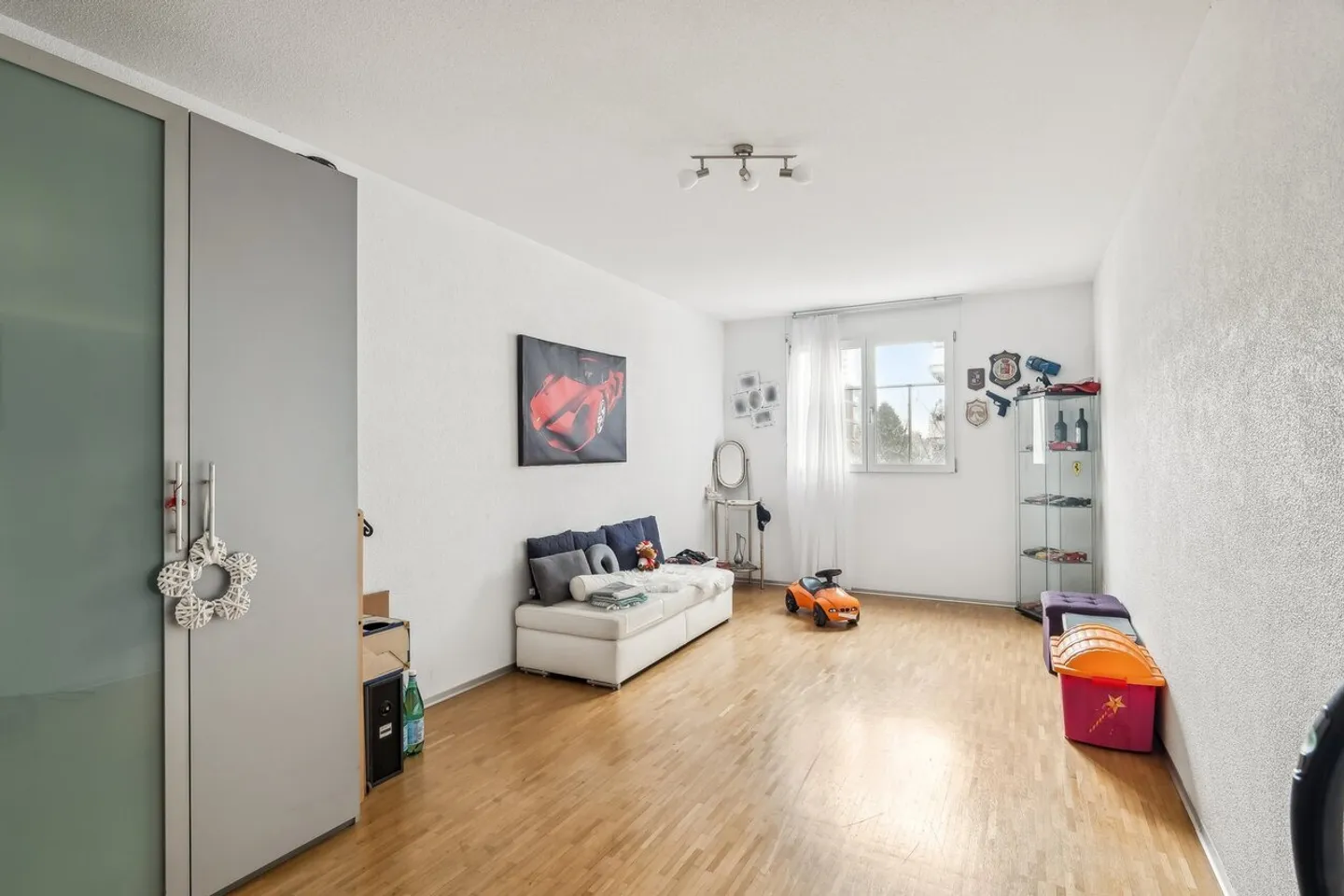 Vivere con comfort: spazioso appartamento di 5,5 stanze a Bienne! - Foto 4 di 11