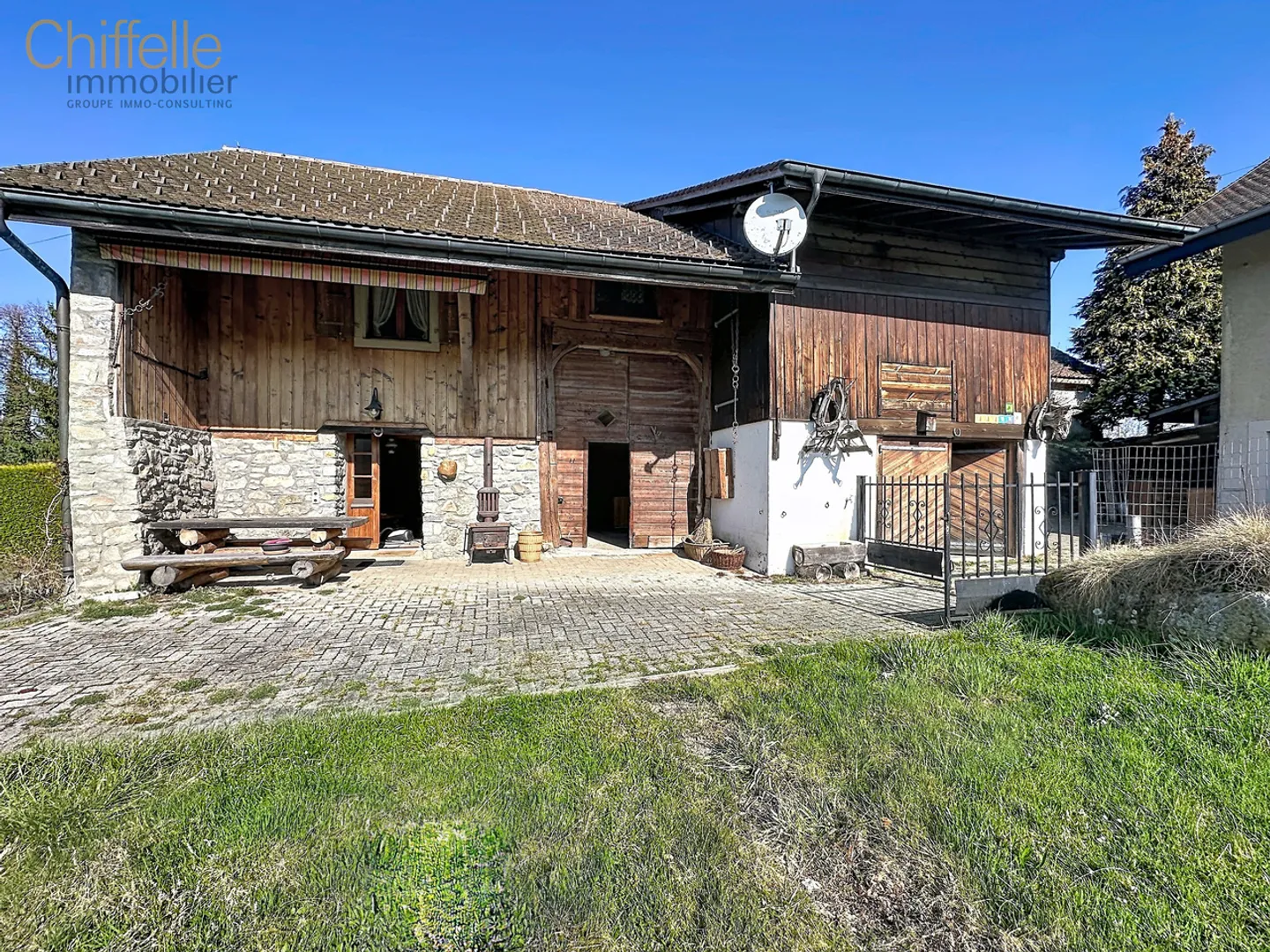 Charming Renovation Farmhouse - Photo 1 of 9