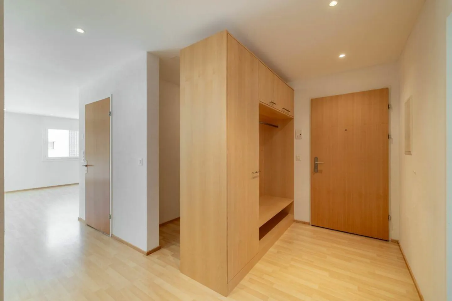 Charming 3.5 Room Apartment - Photo 11 of 22