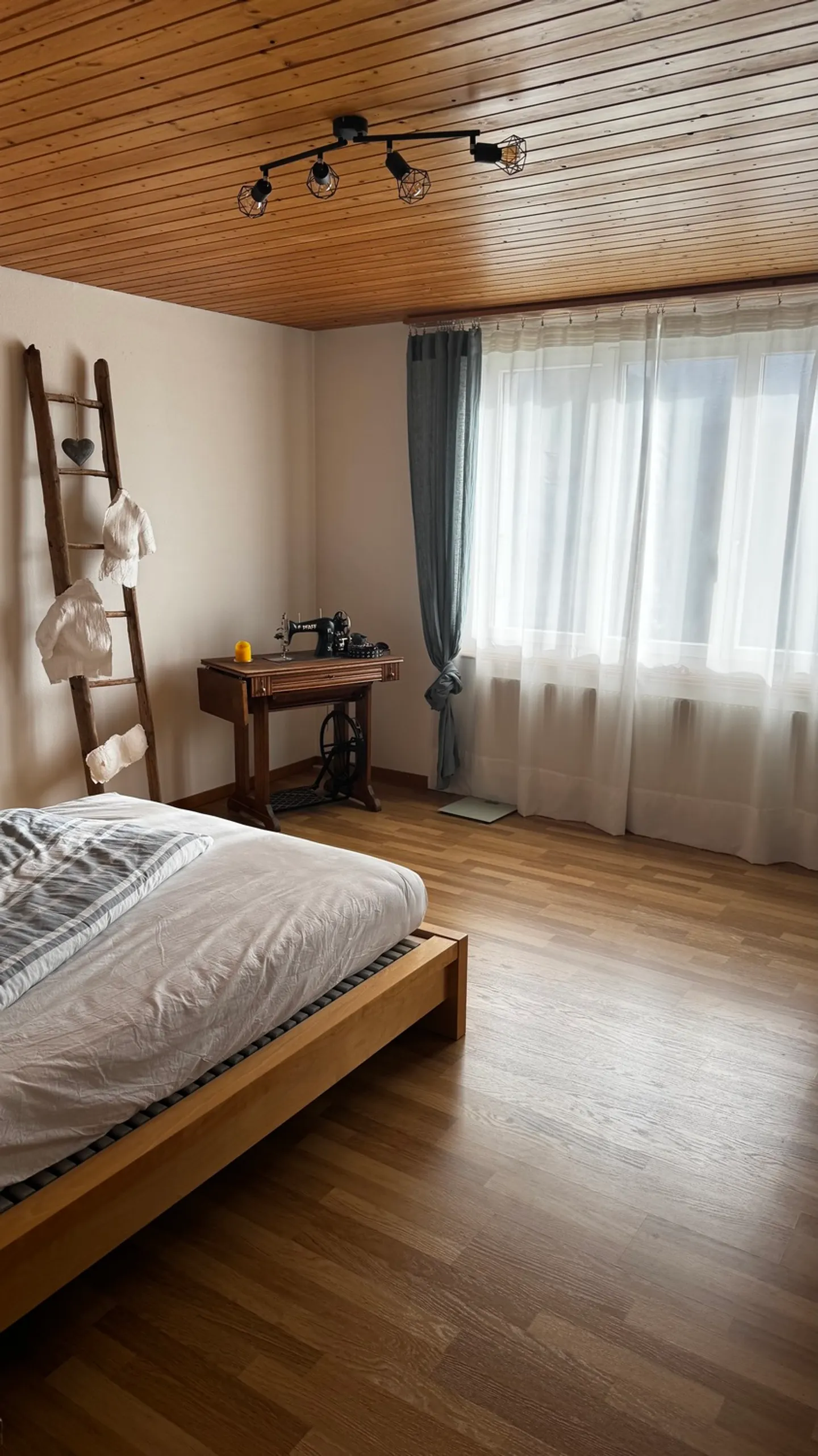 Appartamento luminoso 2.5 stanze - Foto 7 di 10