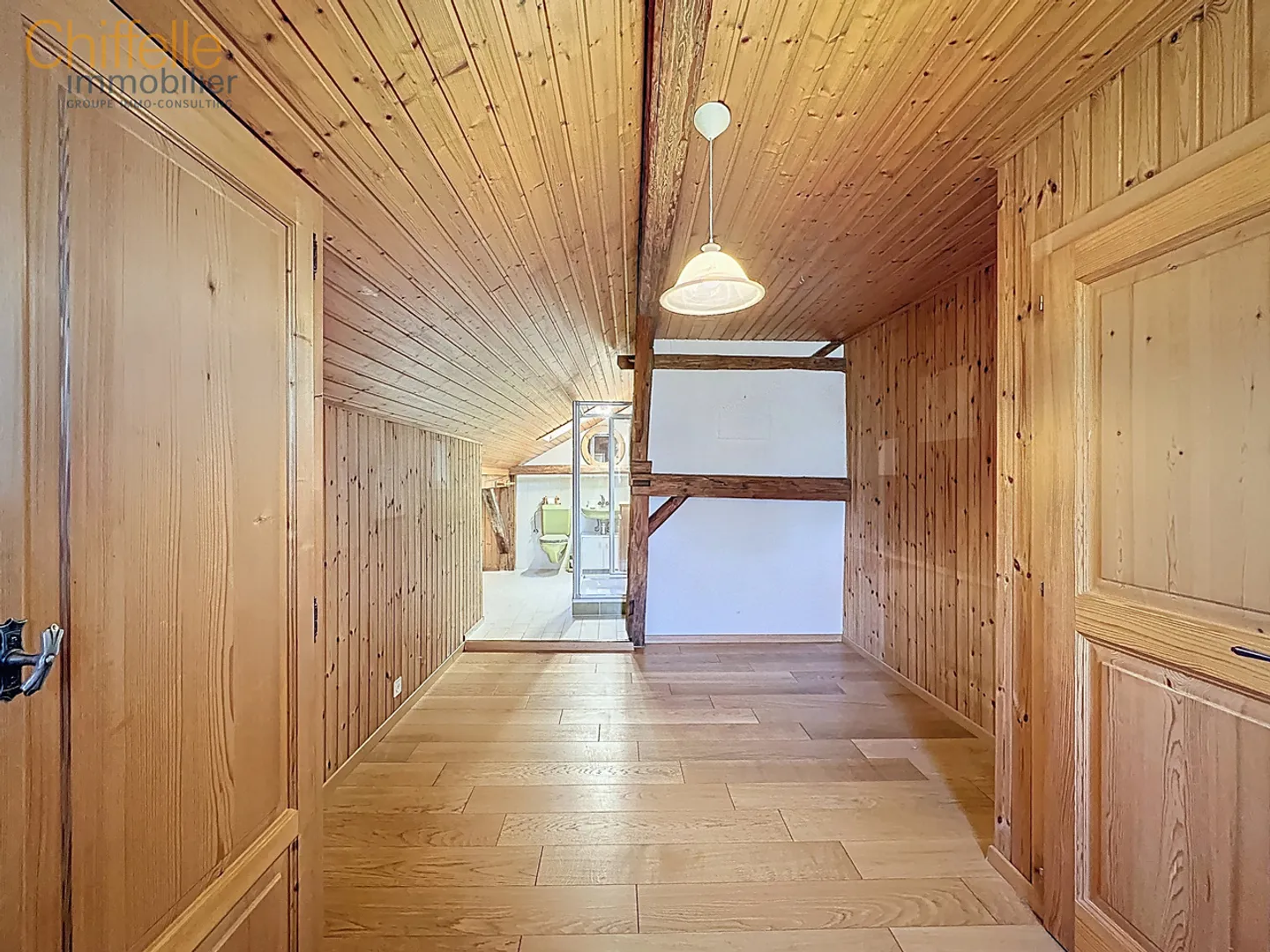 Charming Renovation Farmhouse - Photo 7 of 9