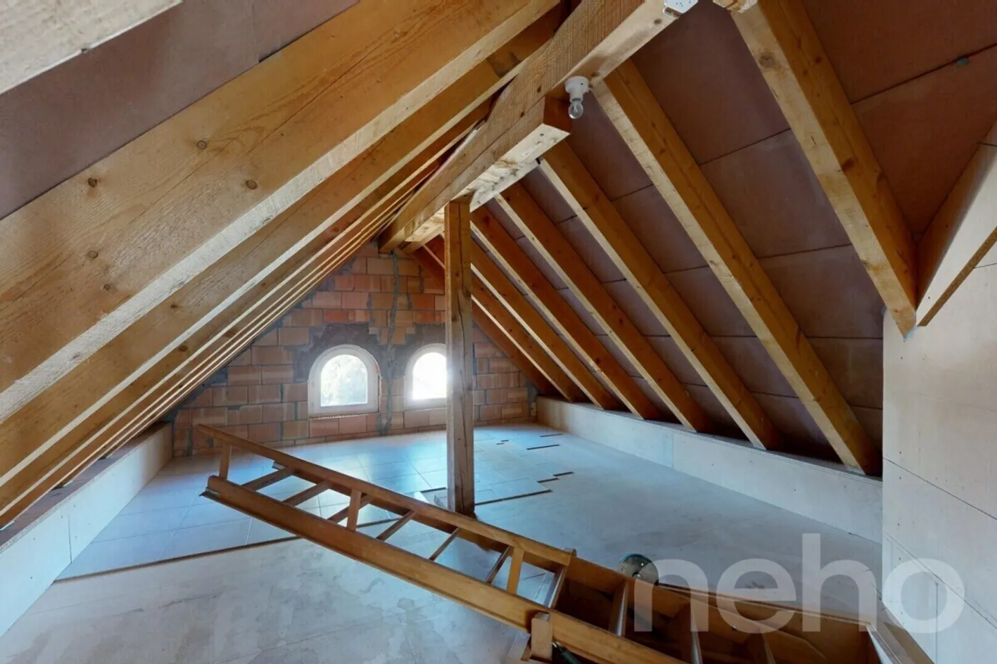 Charmant appartement mansardé avec galerie et vue imprenable sur la campagne - Photo 11 sur 12