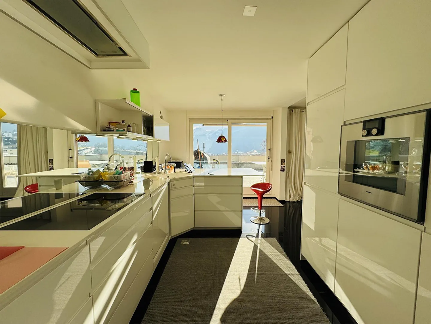 Exclusive terrace apartment in Hergiswil NW with unobstructed lake view - Photo 5 of 16