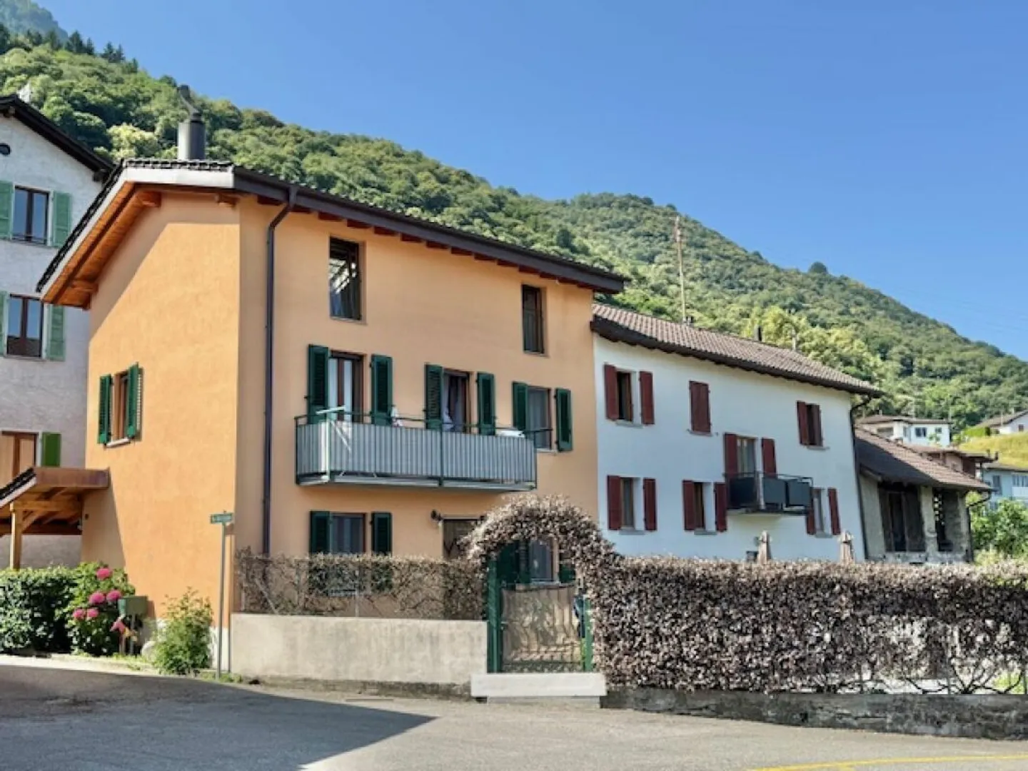 Charming Detached House in Piazzogna - Photo 1 of 21