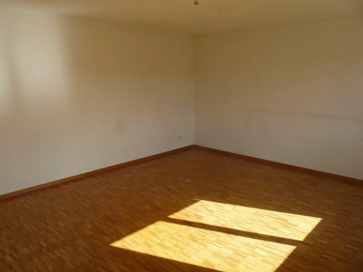 Luminoso, centrale, adatto alle famiglie - appartamento con 3 camere... - Foto 6 di 13