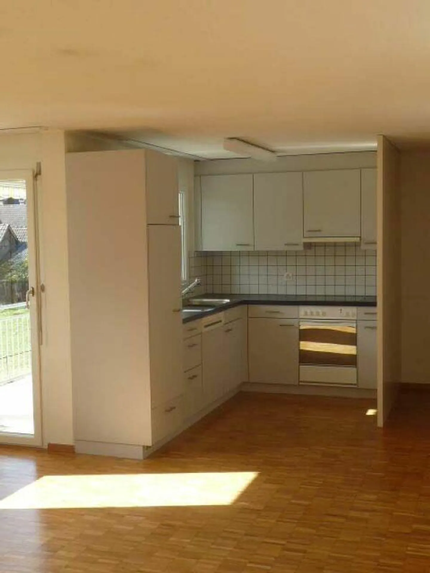 Luminoso, centrale, adatto alle famiglie - appartamento con 3 camere... - Foto 8 di 13