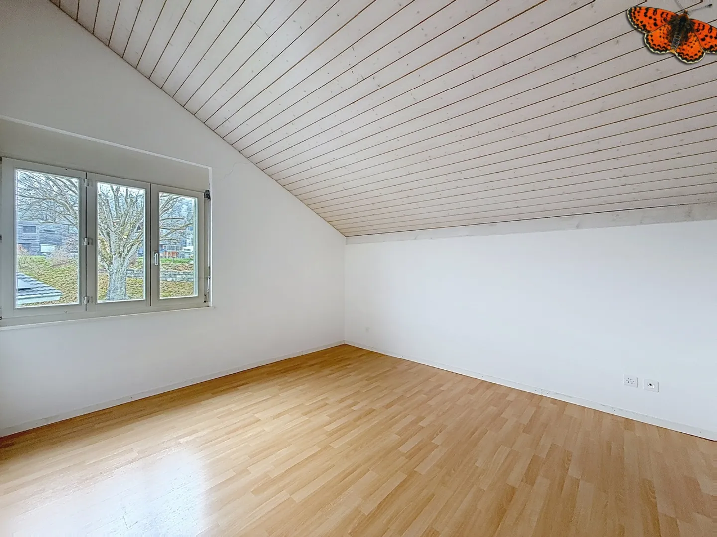 4 Rooms - Quiet Location - Photo 10 of 16