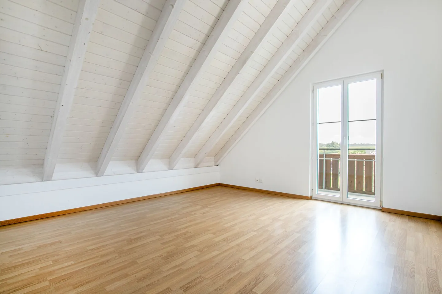 Appartement en duplex de 6,5 pièces avec vue - Photo 11 sur 19