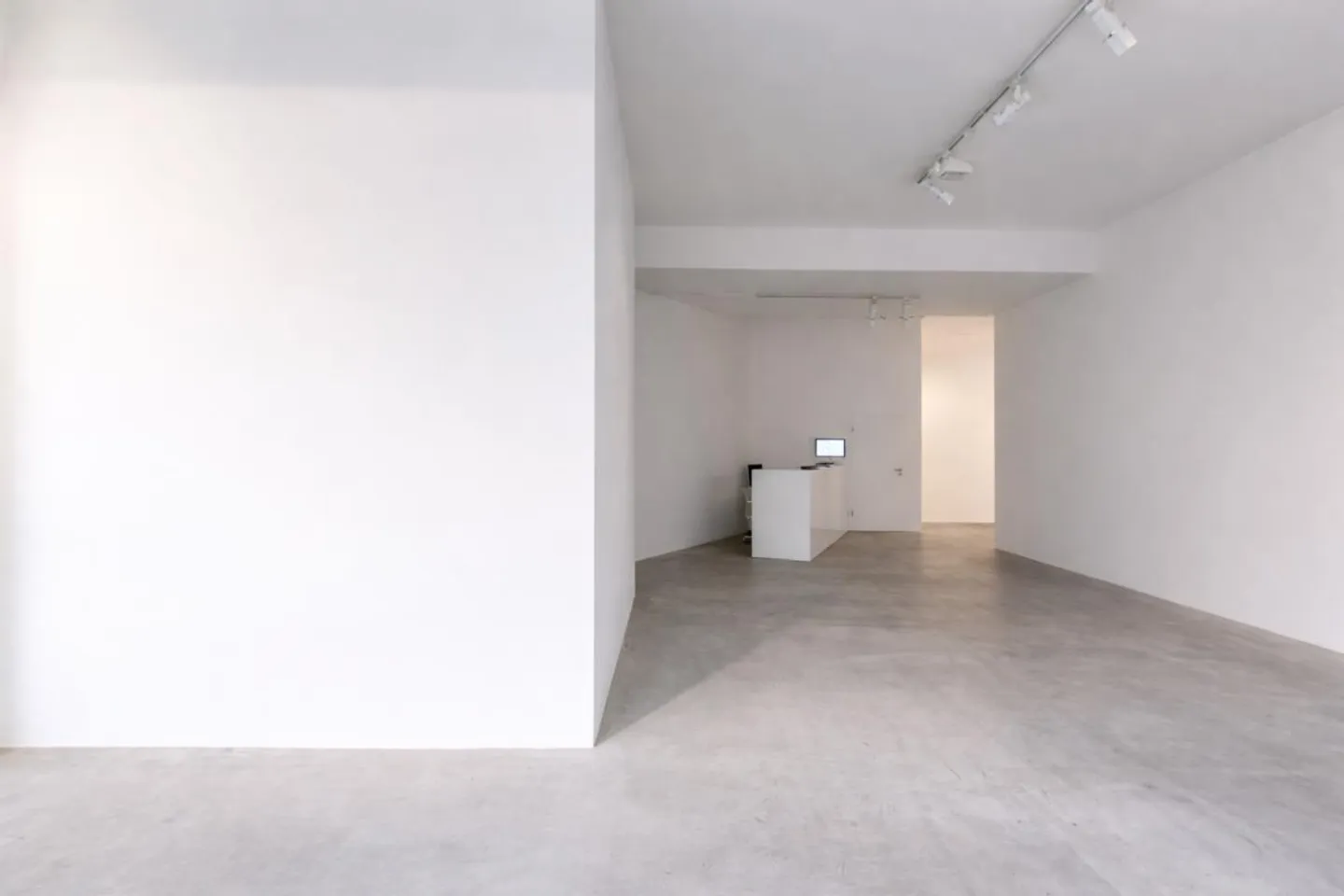 Spazio al piano terra rappresentativo in un indirizzo di prima classe - Foto 7 di 11