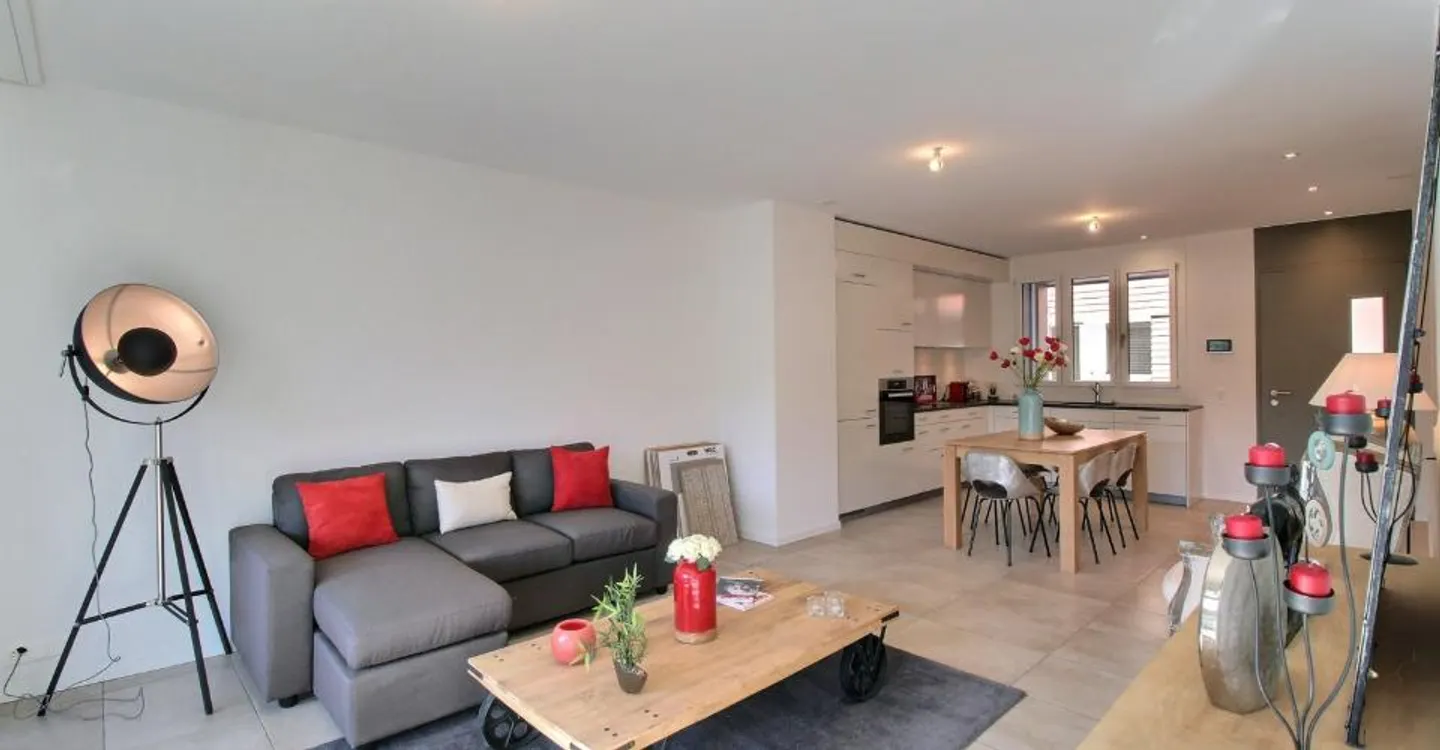 Superbo duplex di 3,5 locali in affitto - Foto 5 di 11