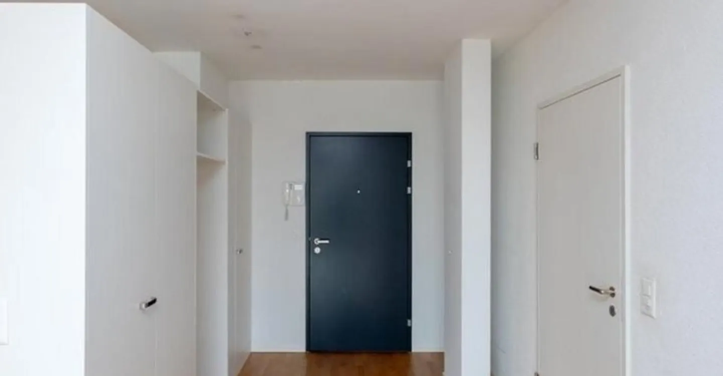 Beautiful, bright 2.5-room apartment for rent in District 4 - Photo 3 of 7