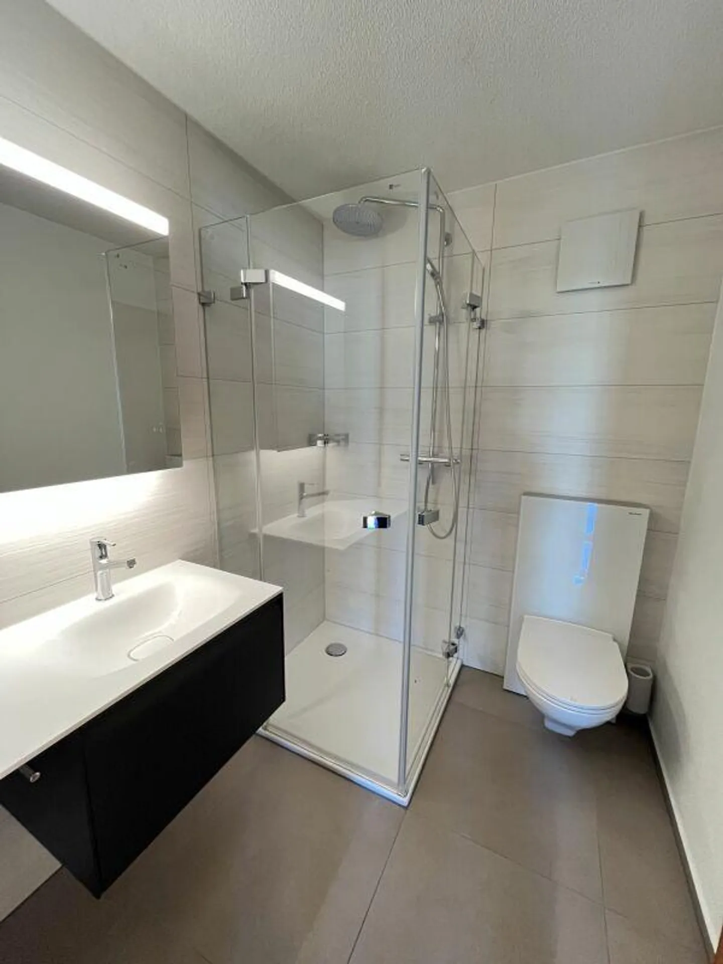 Appartement en attique de 5,5 pièces - Photo 13 sur 28