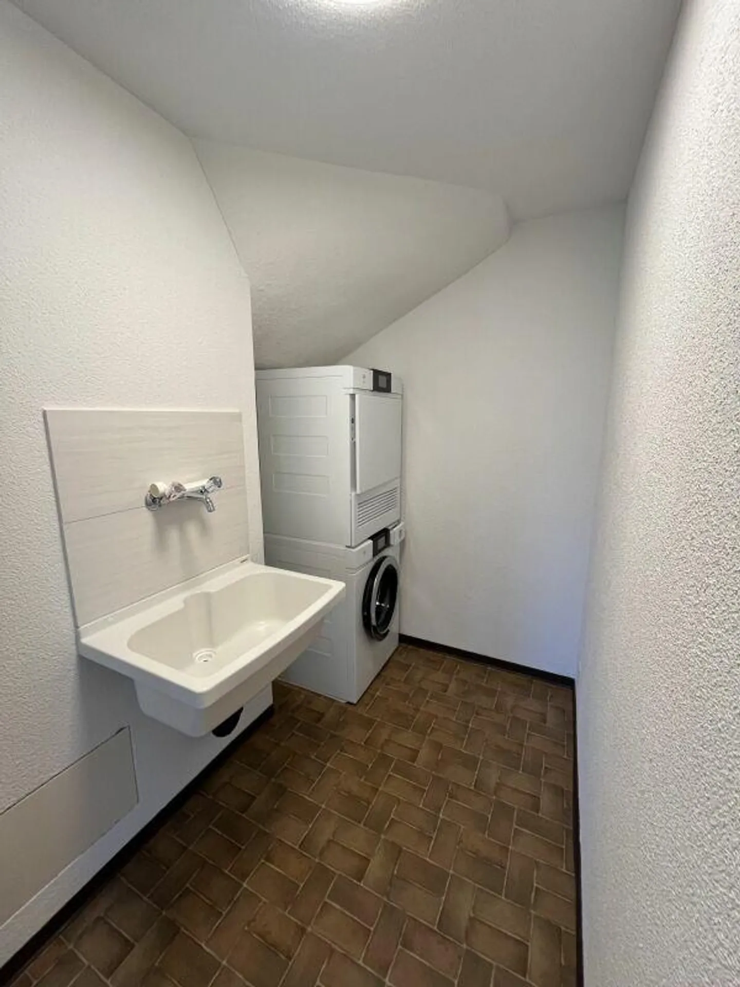 Appartement en attique de 5,5 pièces - Photo 14 sur 28