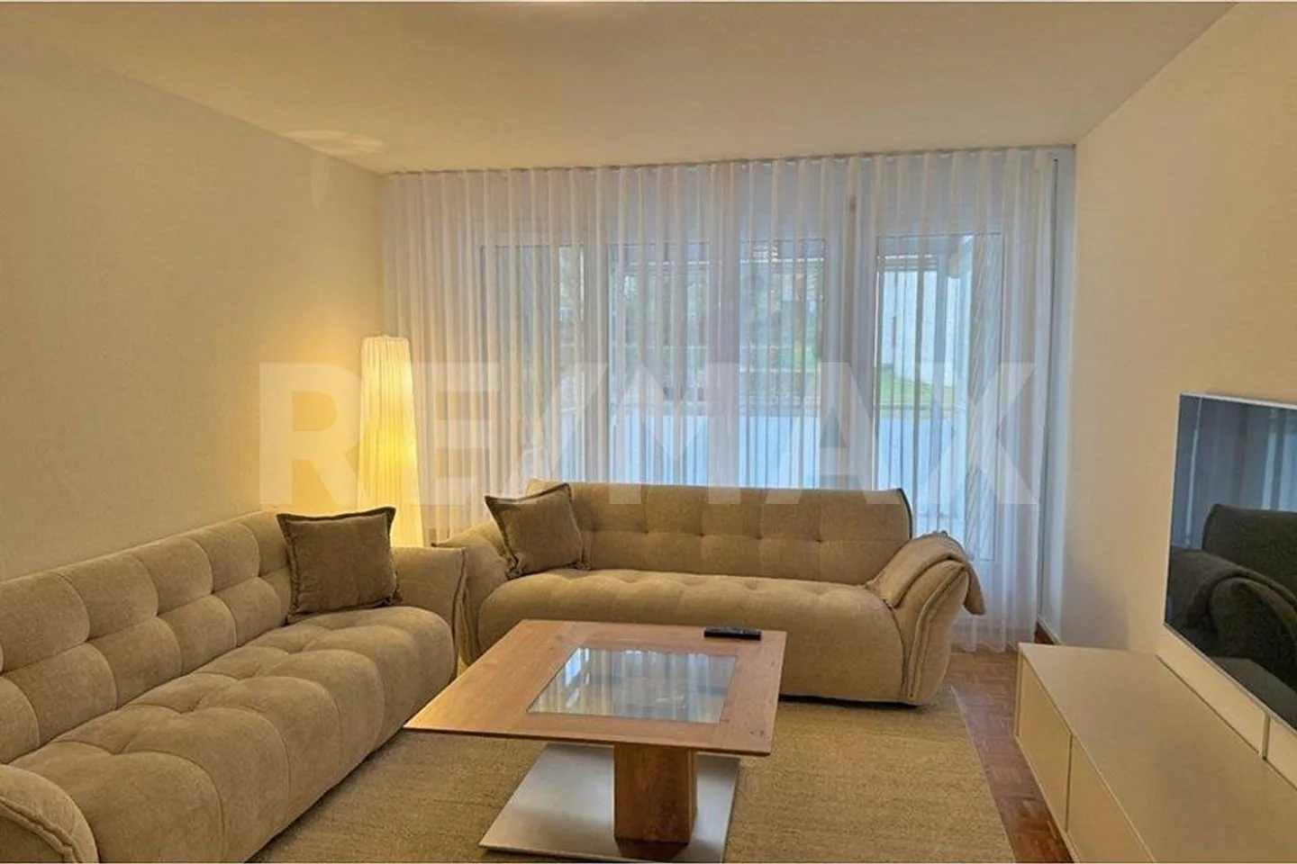 Casa plurifamiliare con buon rendimento - Foto 8 di 11