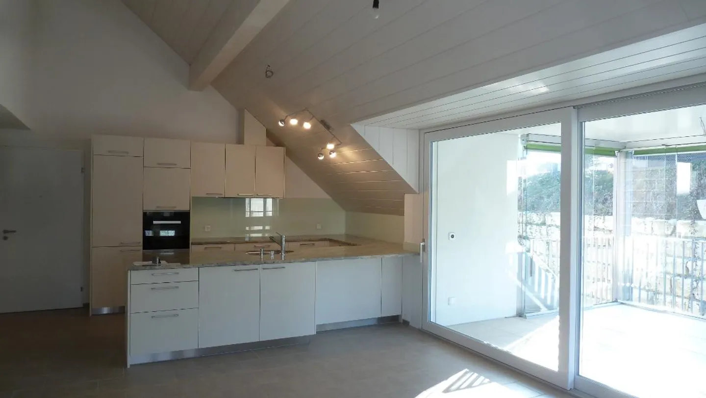 Appartamento mansardato di 4,5 stanze - Foto 3 di 5