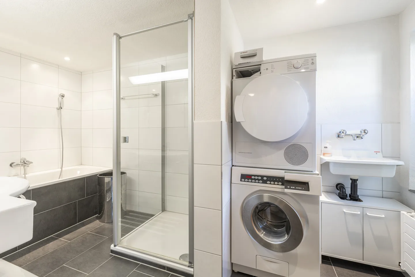 Il tuo rifugio per le vacanze e la vita quotidiana in una posizione soleggiata - Foto 8 di 11